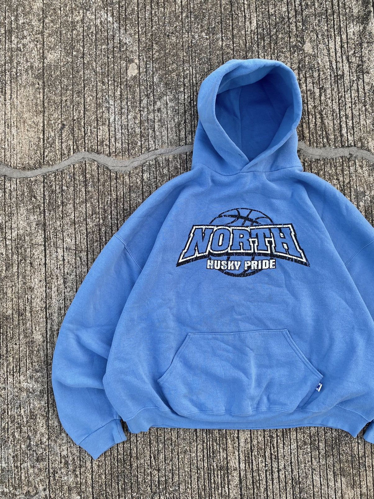 Vintage VTG Baby Blue Russell Athletic Hoodie Size US XXL / EU 58 / 5 - 2 Thumbnail