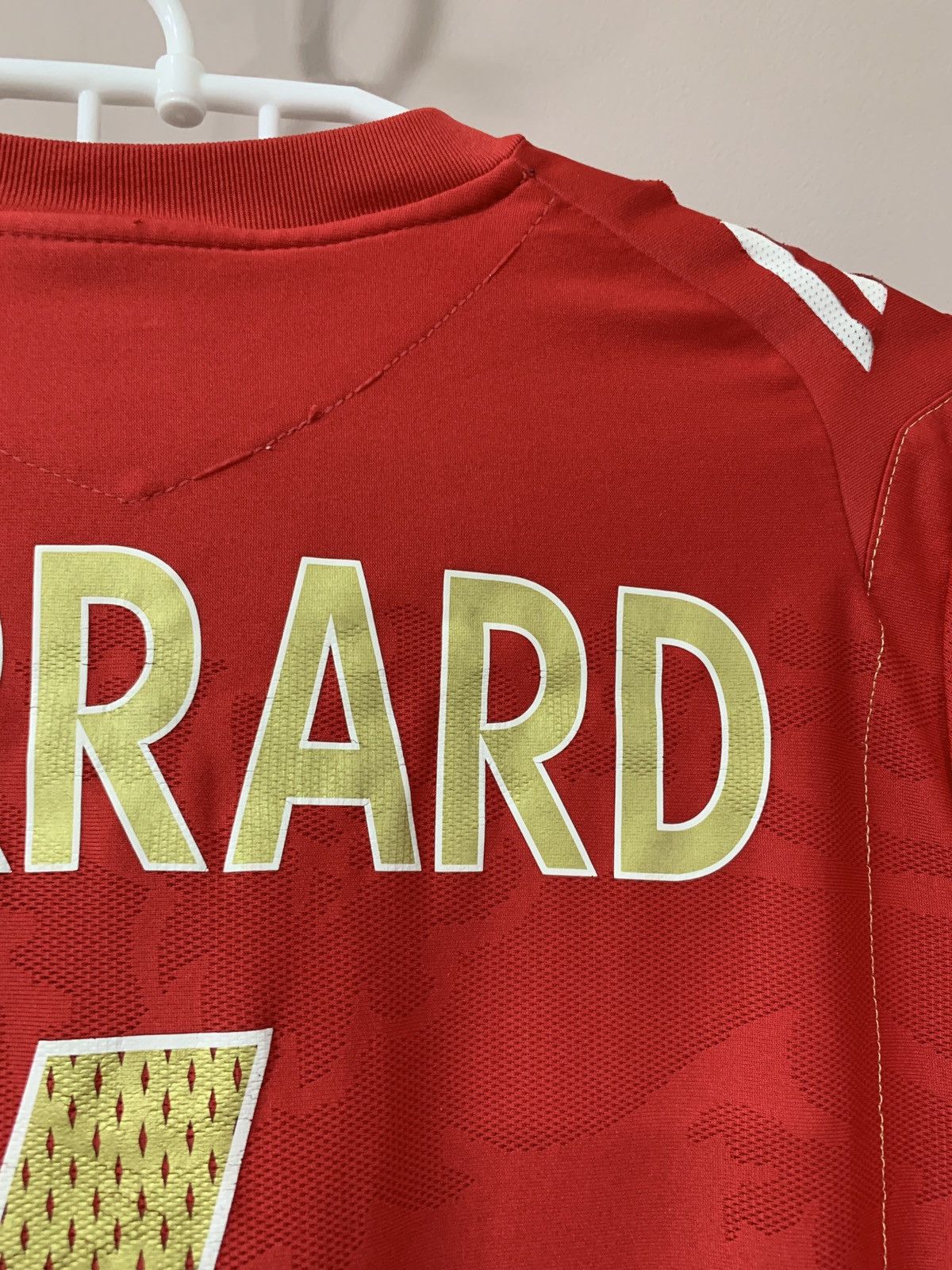 Umbro × Vintage England 2006 Away Football Shirt Umbro Vintage GERRARD #4 Size US S / EU 44-46 / 1 - 11 Thumbnail