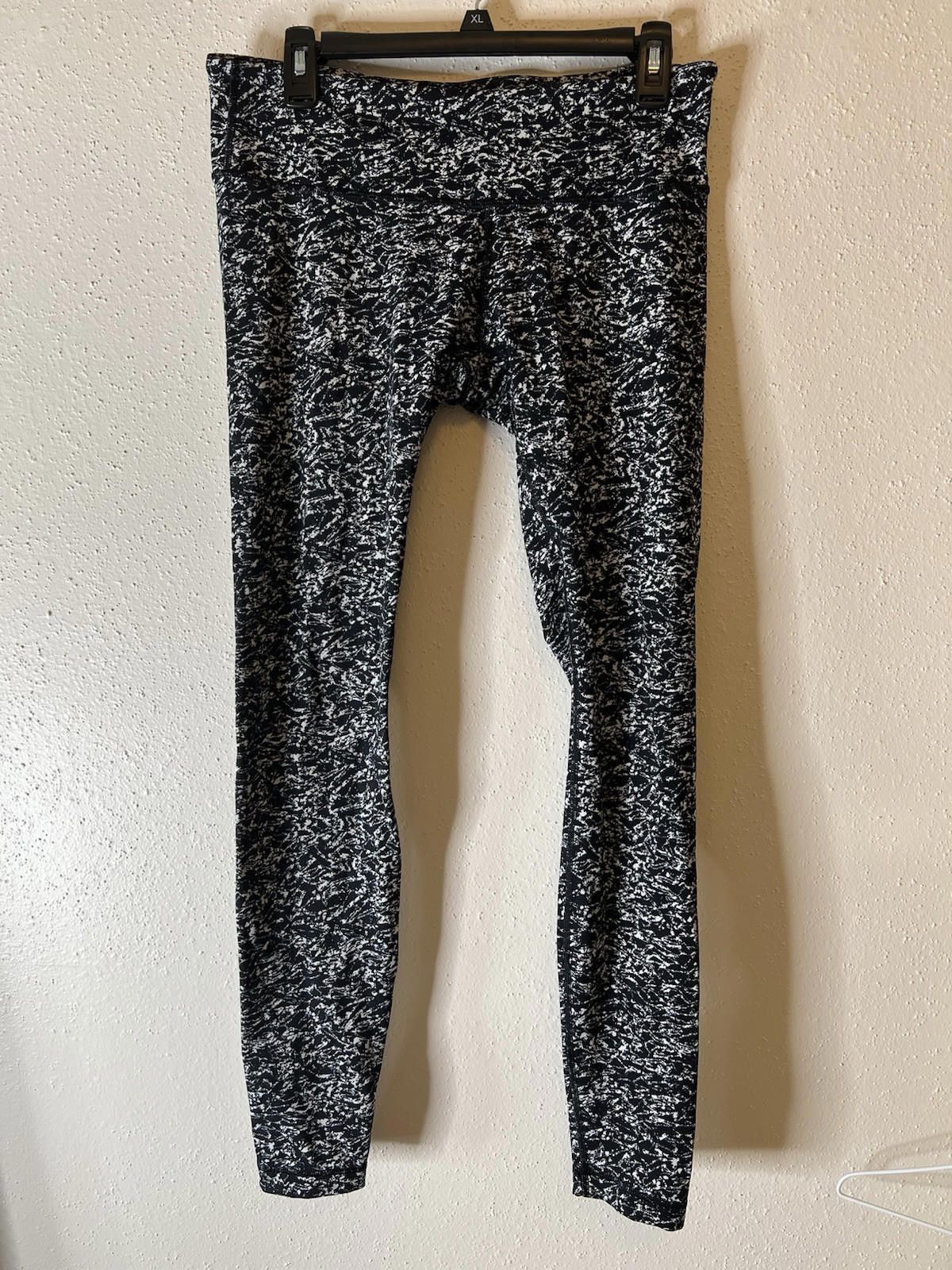 Designer lululemon leggings Sz 10 Full Length Size 32" / US 10 / IT 46 - 1 Thumbnail