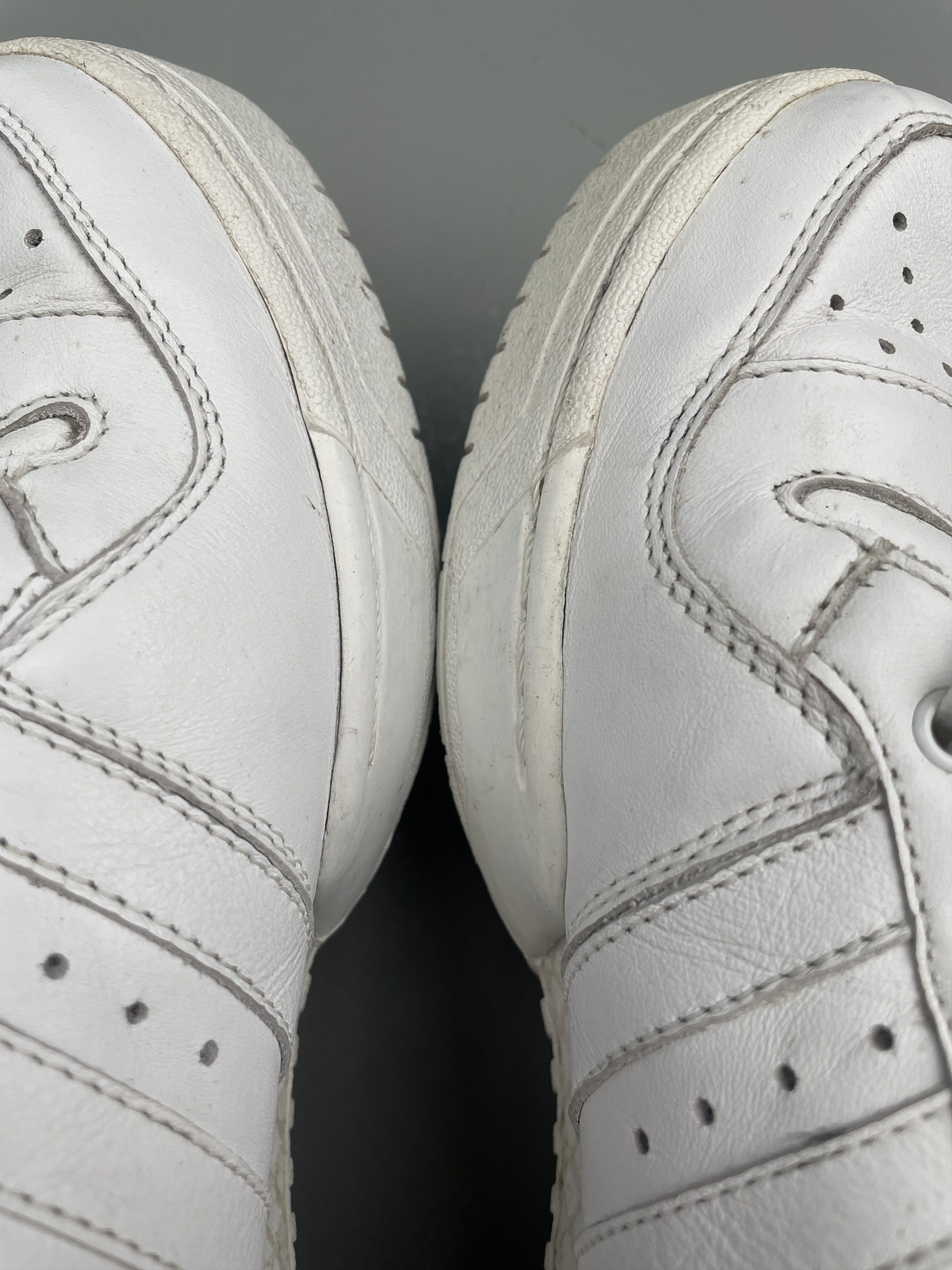 Adidas × Jeremy Scott adidas X Jeremy Scott 2009 JS Wings (white/silver) Size US 10 / EU 43 - 16 Thumbnail