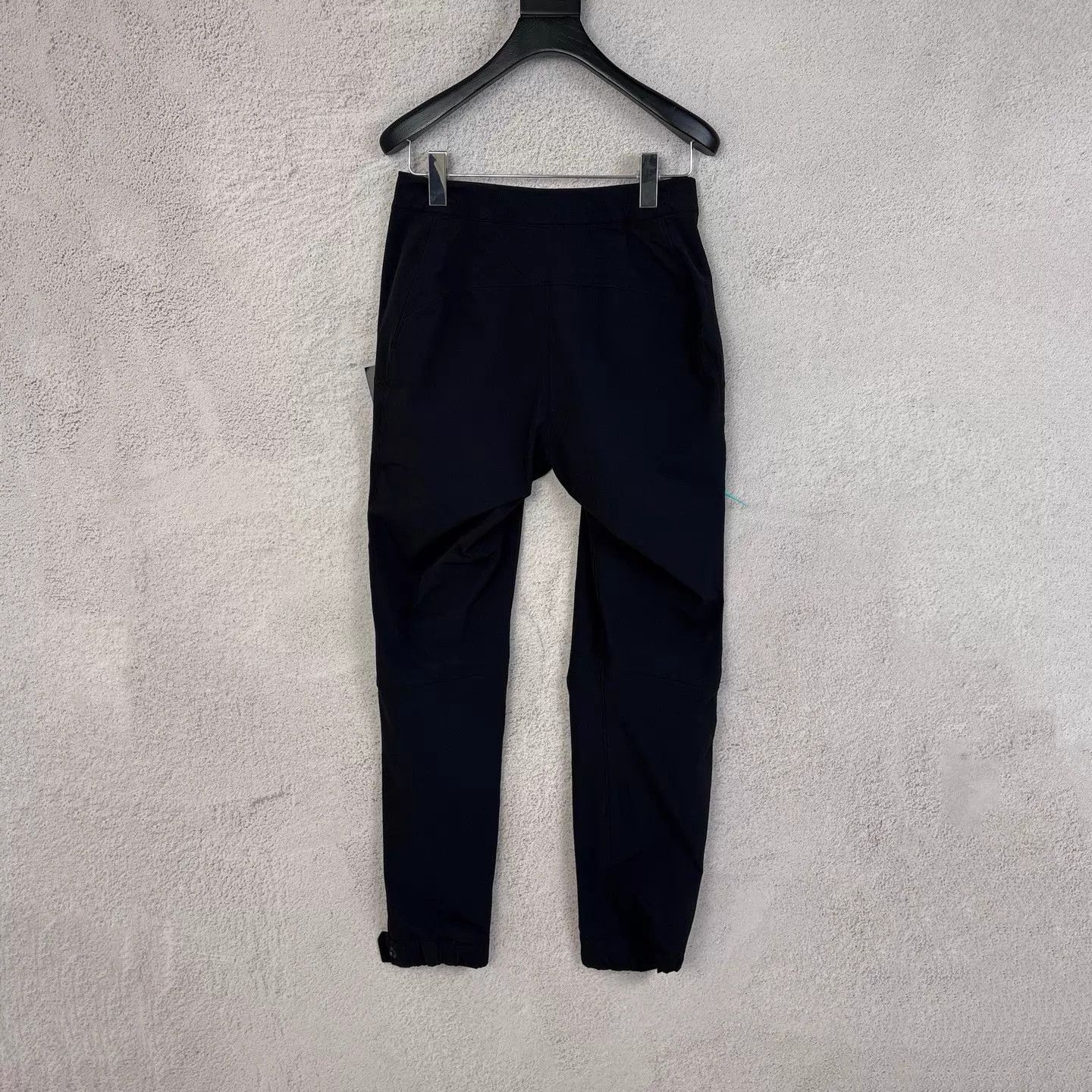 Arc'teryx Arc'teryx Gamma Waterproof Pants 2 (New with Tags) Size 26" / US 2 / IT 38 - 2 Thumbnail
