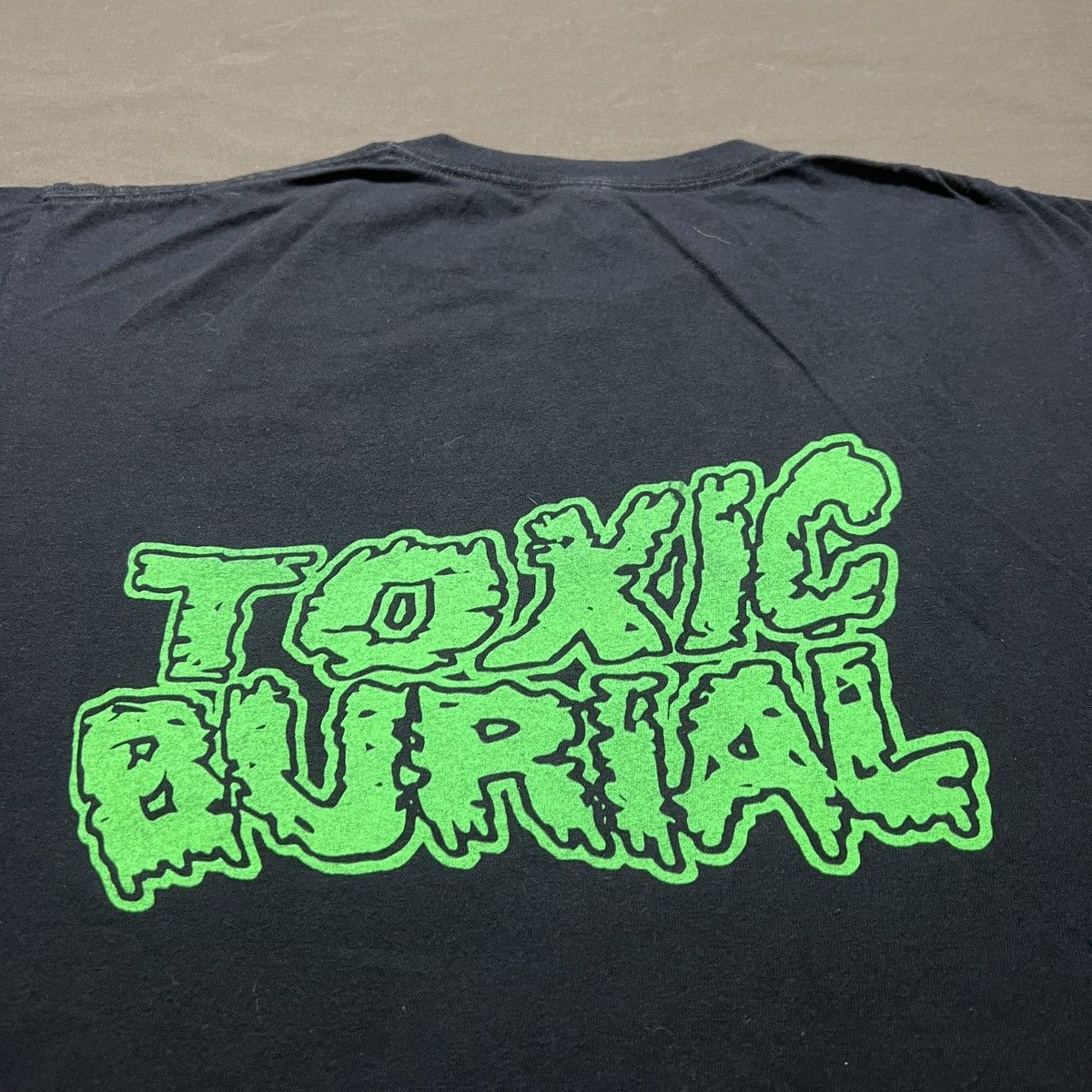 Band Tees Vintage Y2K Revolta Toxic Burial Tee XL Thrash metal Size US XL / EU 56 / 4 - 6 Thumbnail