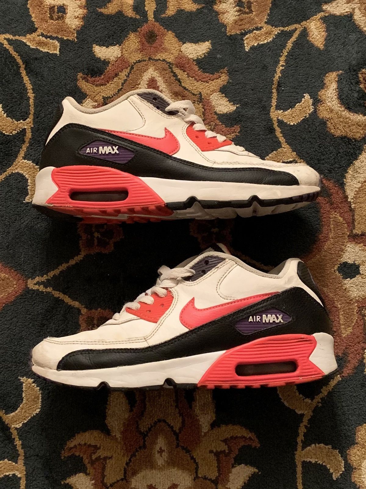 Nike Vintage Y2K Nike Air Max 90 LTR White Crimson GS Sneakers Size US 5 / EU 37 - 1 Thumbnail