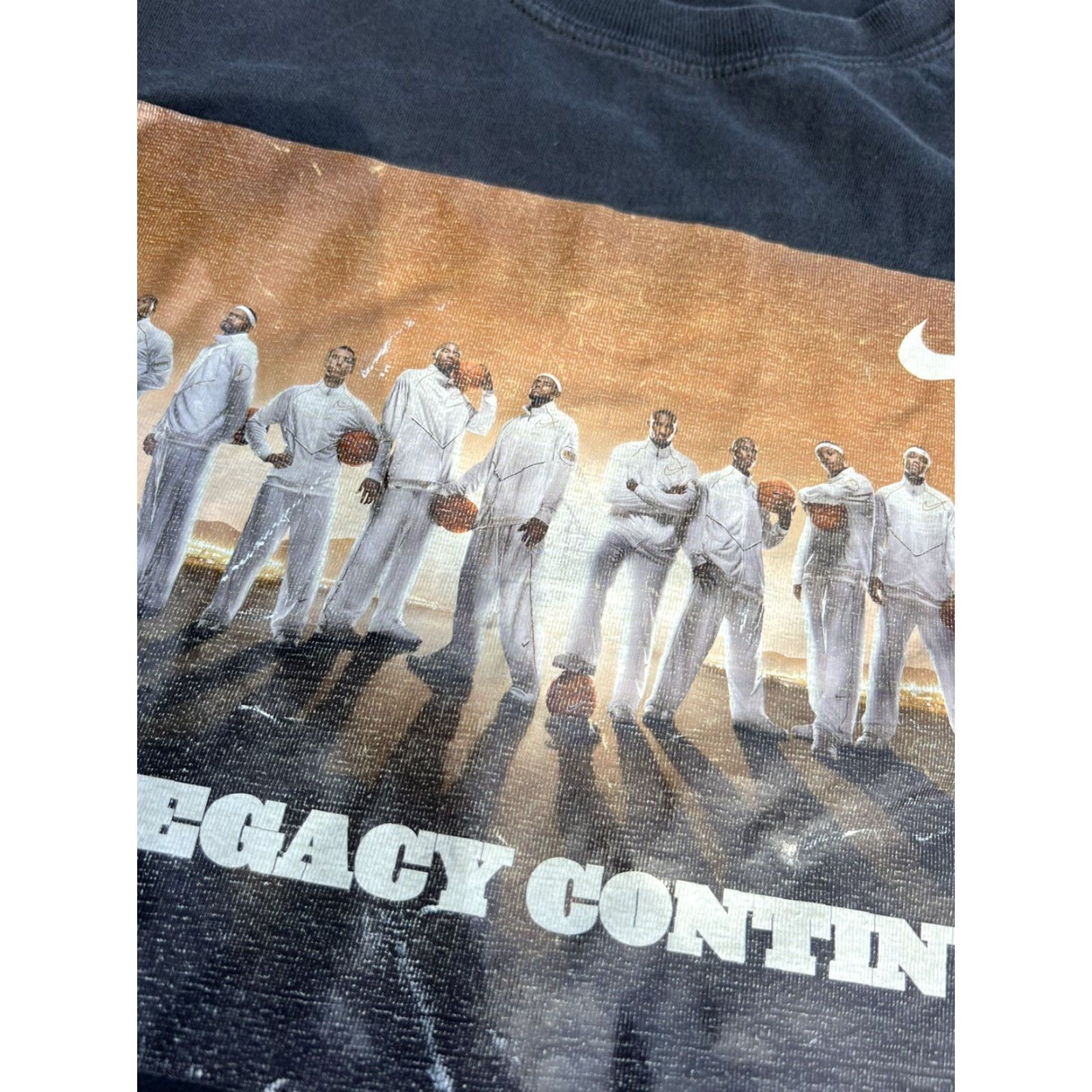Nike VINTAGE Nike Air Force T-Shirt XXL Black Kobe Lebron 25 The Legacy Continues Nike Air Sports Basketball Mens Shirt Size US XXL / EU 58 / 5 - 5 Thumbnail