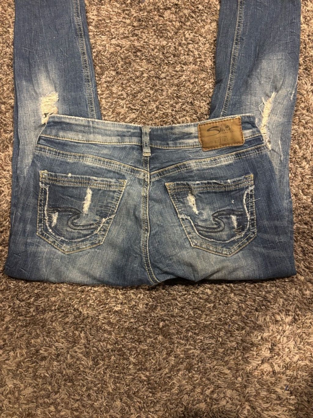 Silver Jeans Co. Silver Jeans Women's Sam Distressed Straight Jeans Size 26" / US 2 / IT 38 - 1 Thumbnail