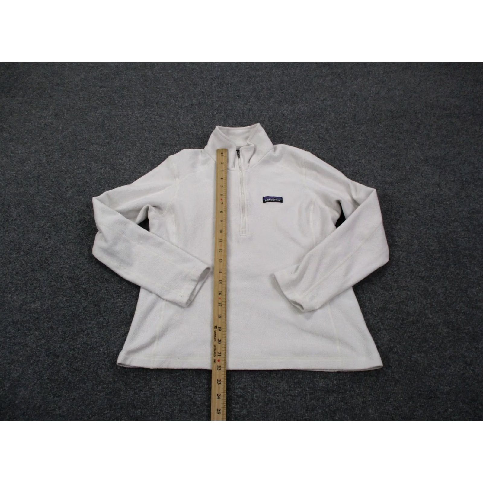 Patagonia Patagonia Jacket Womens M White Fleece Outdoor Windbreaker 26278 Size M / US 6-8 / IT 42-44 - 3 Thumbnail