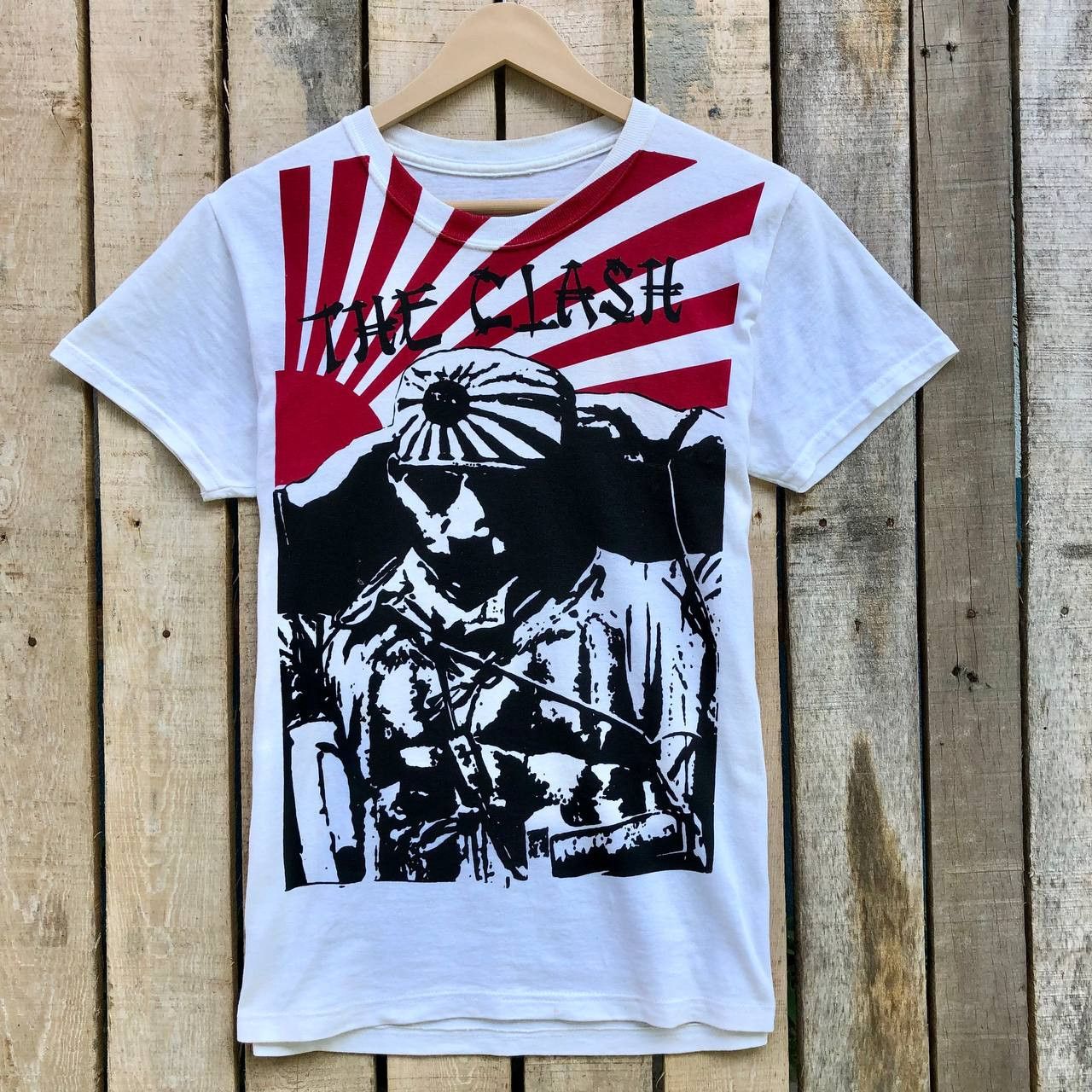 Vintage Band Tshirt The Clash Fifth Column Classic