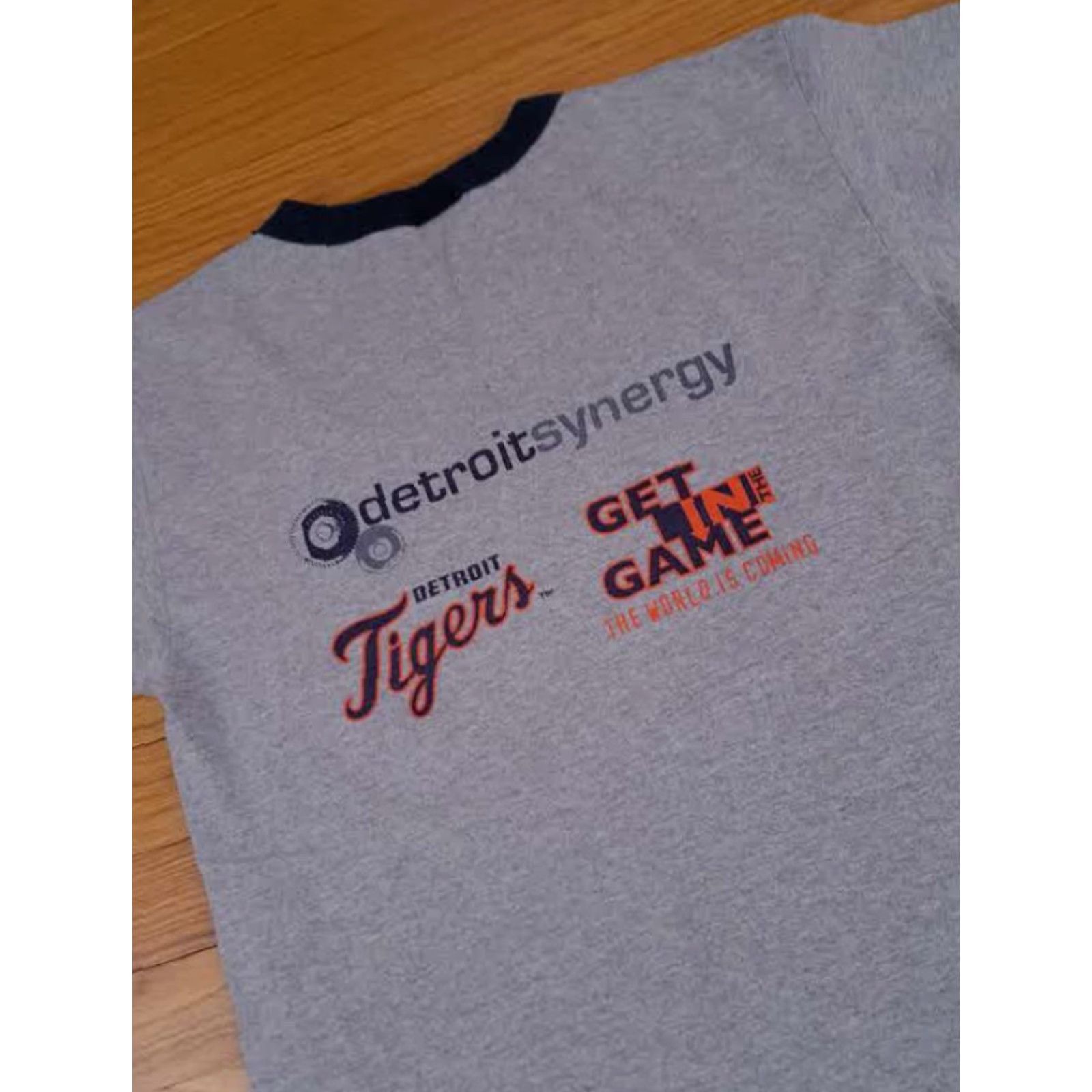 Vintage Detroit Tigers 1984 T-Shirt Alstyle Gray Crew Neck Short Sleeve M Men Sports Shirt Size US M / EU 48-50 / 2 - 5 Thumbnail
