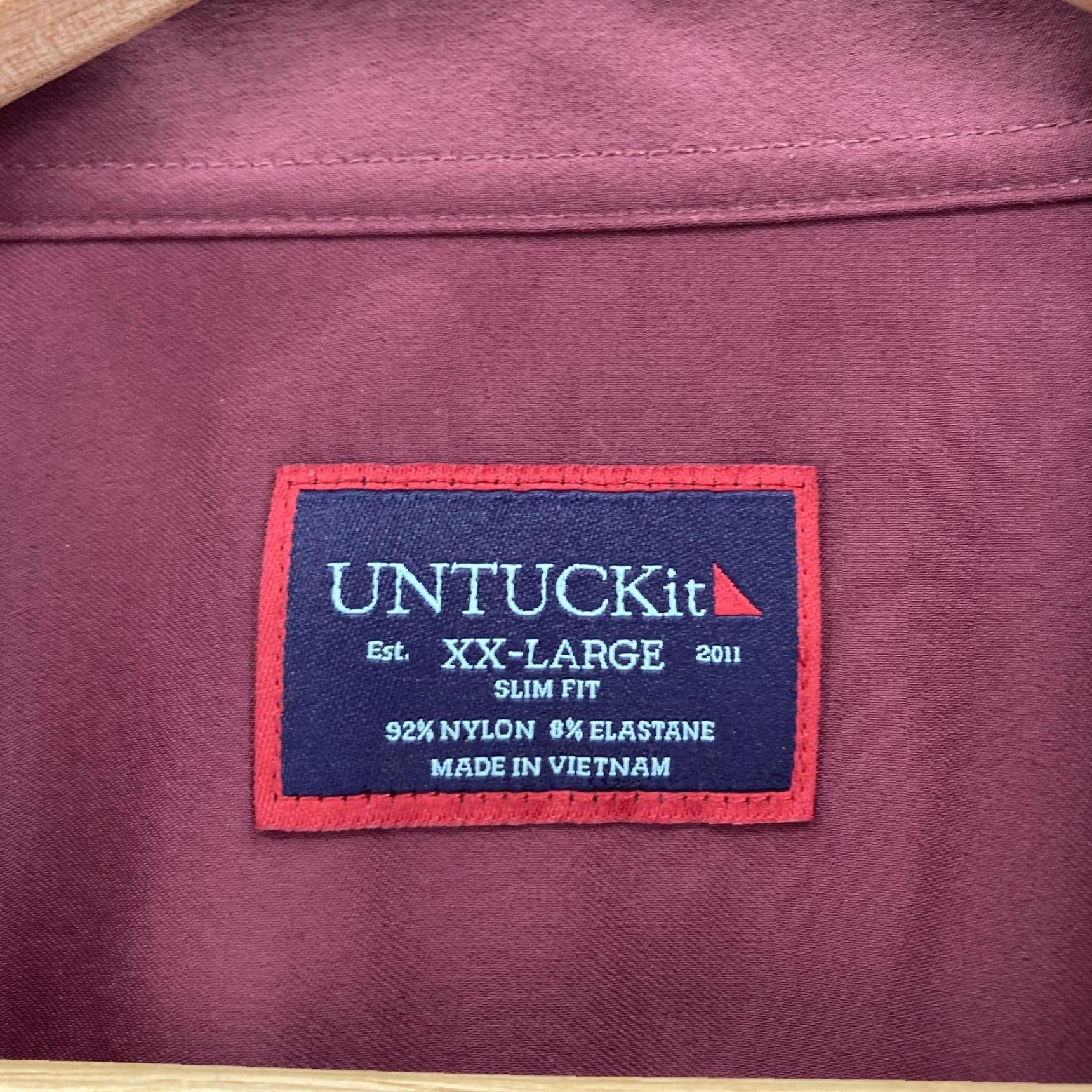 UNTUCKit UNTUCKit Shirt Mens 2XL Burgundy Gironde Slim Fit Button Up Long Sleeve Stretch Size US XXL / EU 58 / 5 - 4 Thumbnail