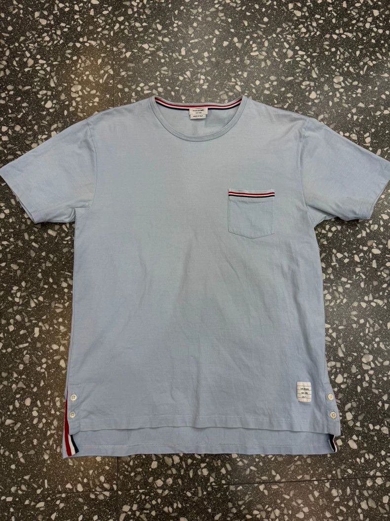 Thom Browne Thom browne Blue stripe short sleeves 2503-Nextarrow Size US XL / EU 56 / 4 - 1 Thumbnail