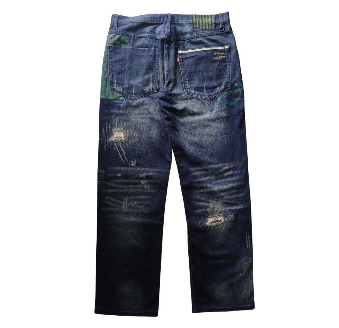 Fragment Design × Levi's Levi's Fenom x Fragment Design x CLOT Distressed Patchwork Size US 34 / EU 50 - 2 Thumbnail