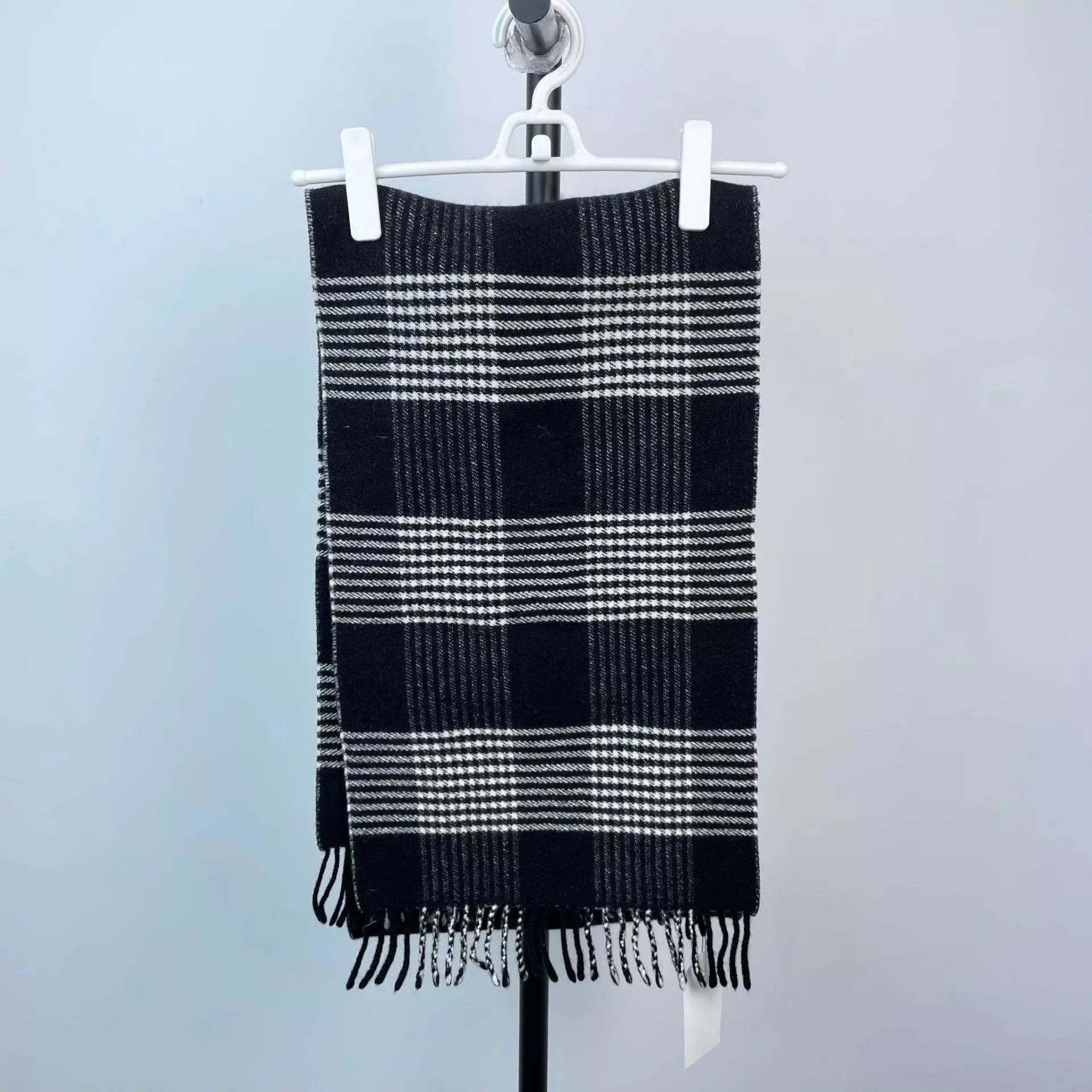 Balenciaga Balenciaga 98 New Colorblock Scarf 35x242 Size ONE SIZE - 3 Thumbnail
