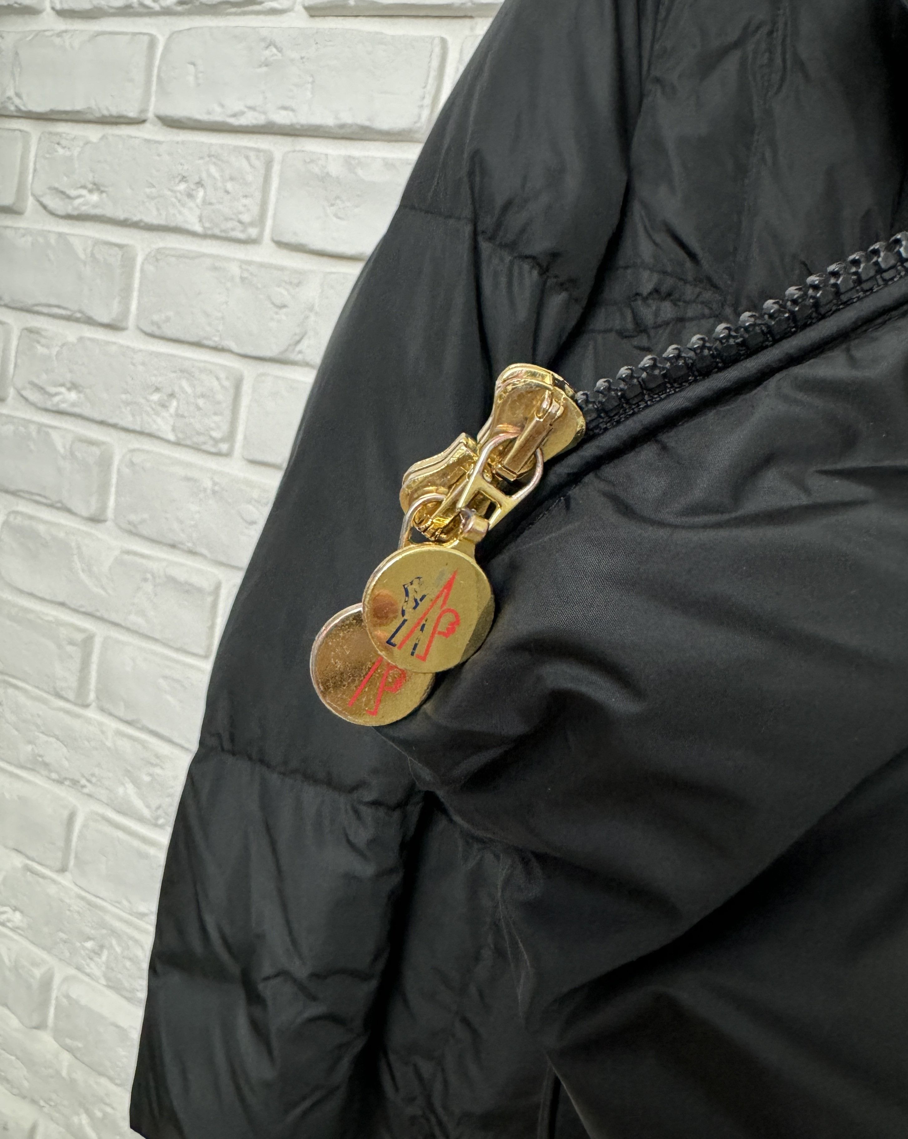 Moncler Women's Moncler Elixir Down Jacket Puffer Black Size 2 Size M / US 6-8 / IT 42-44 - 5 Thumbnail