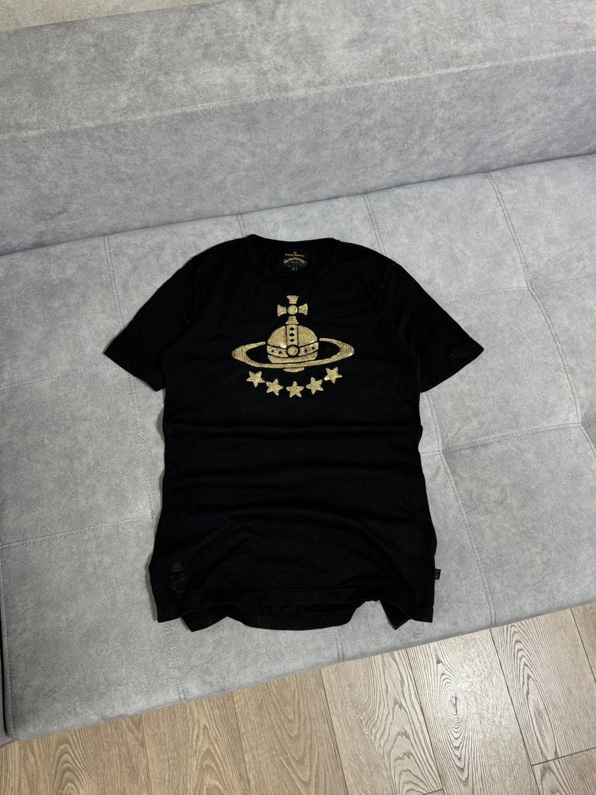 Vivienne Westwood Vintage Vivienne Westwood Sequined orb t-shirt shiny Size US S / EU 44-46 / 1 - 2 Thumbnail