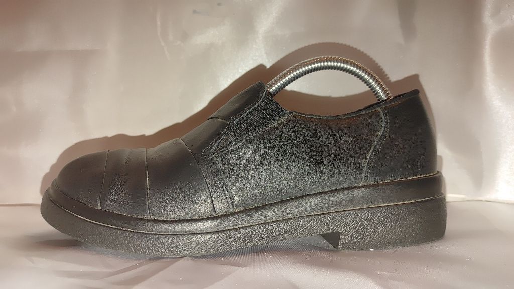 Rieker Rieker Dana Antistress Leather Loafer Size 39 Size US 9 / IT 39 - 2 Thumbnail