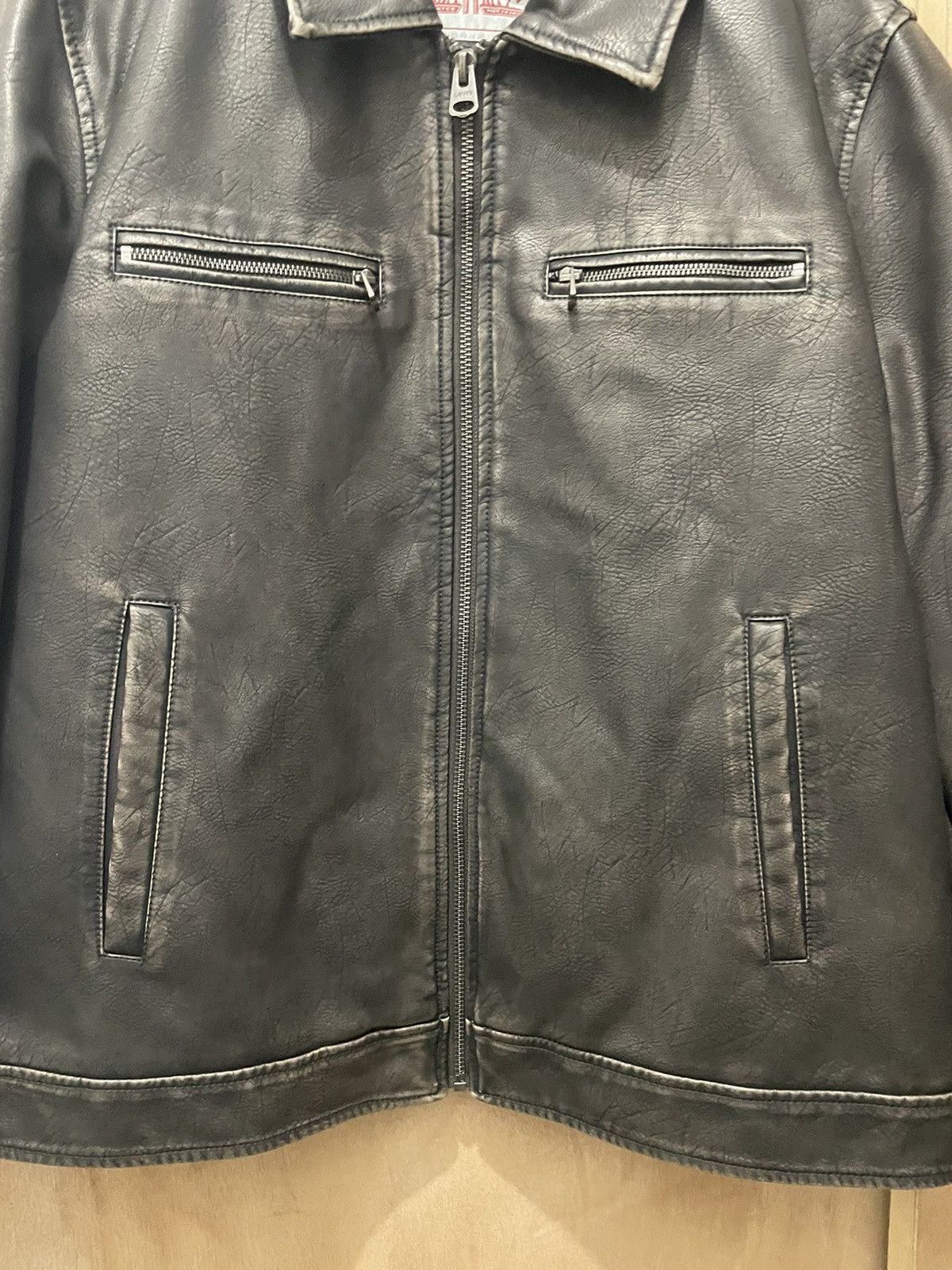 Levi's × Vintage Levis men’s leather jacket size XL brand new Size US XL / EU 56 / 4 - 3 Thumbnail