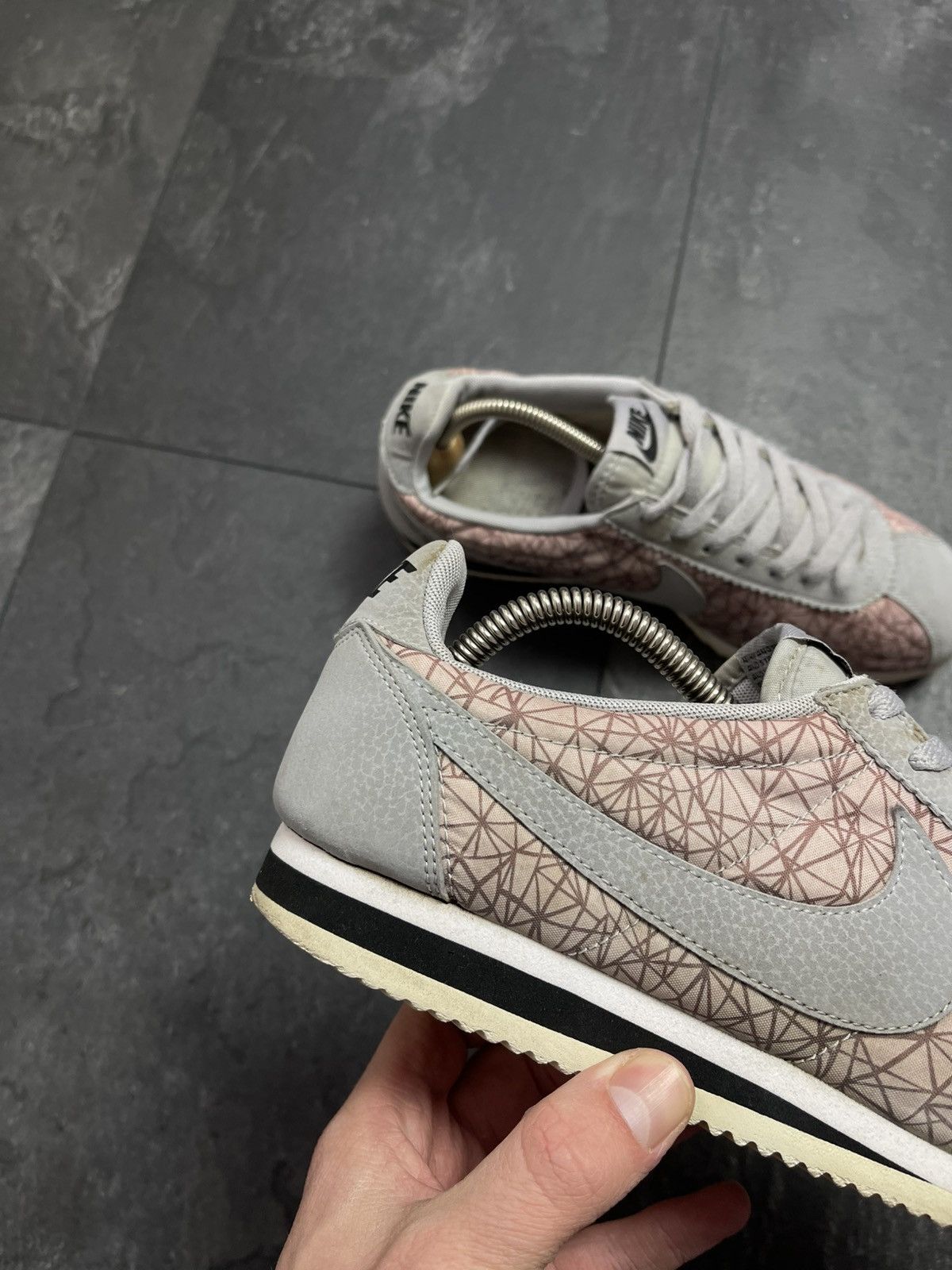 Nike × Streetwear × Vintage Vintage rare Nike Cortez low top sneakers Size US 7 / EU 40 - 2 Thumbnail