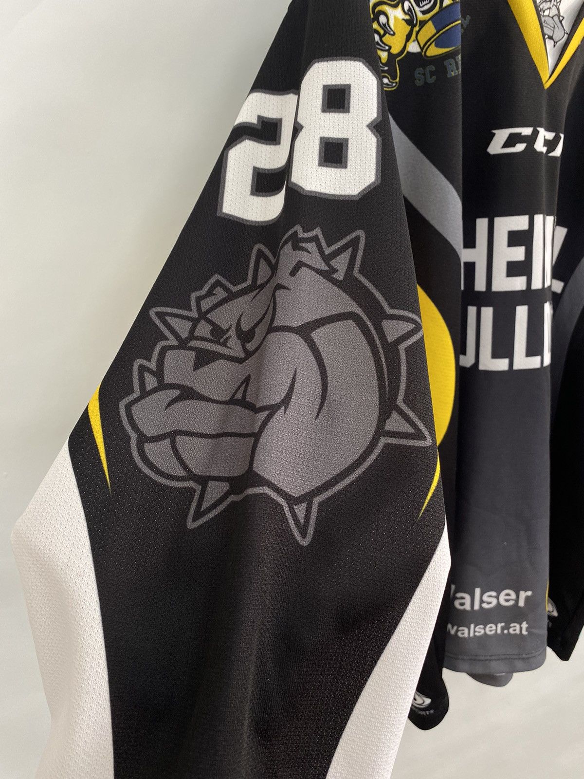 Ccm Vintage 90s CCM NHL Hockey Jersey Rheintal Bulldogs rare Size US M / EU 48-50 / 2 - 8 Thumbnail