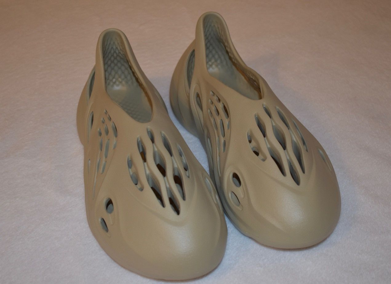 Yeezy Adidas Yeezy Foam RNR “Stone Salt” – M Size 14 – Authentic Size US 14 / EU 47 - 1 Thumbnail