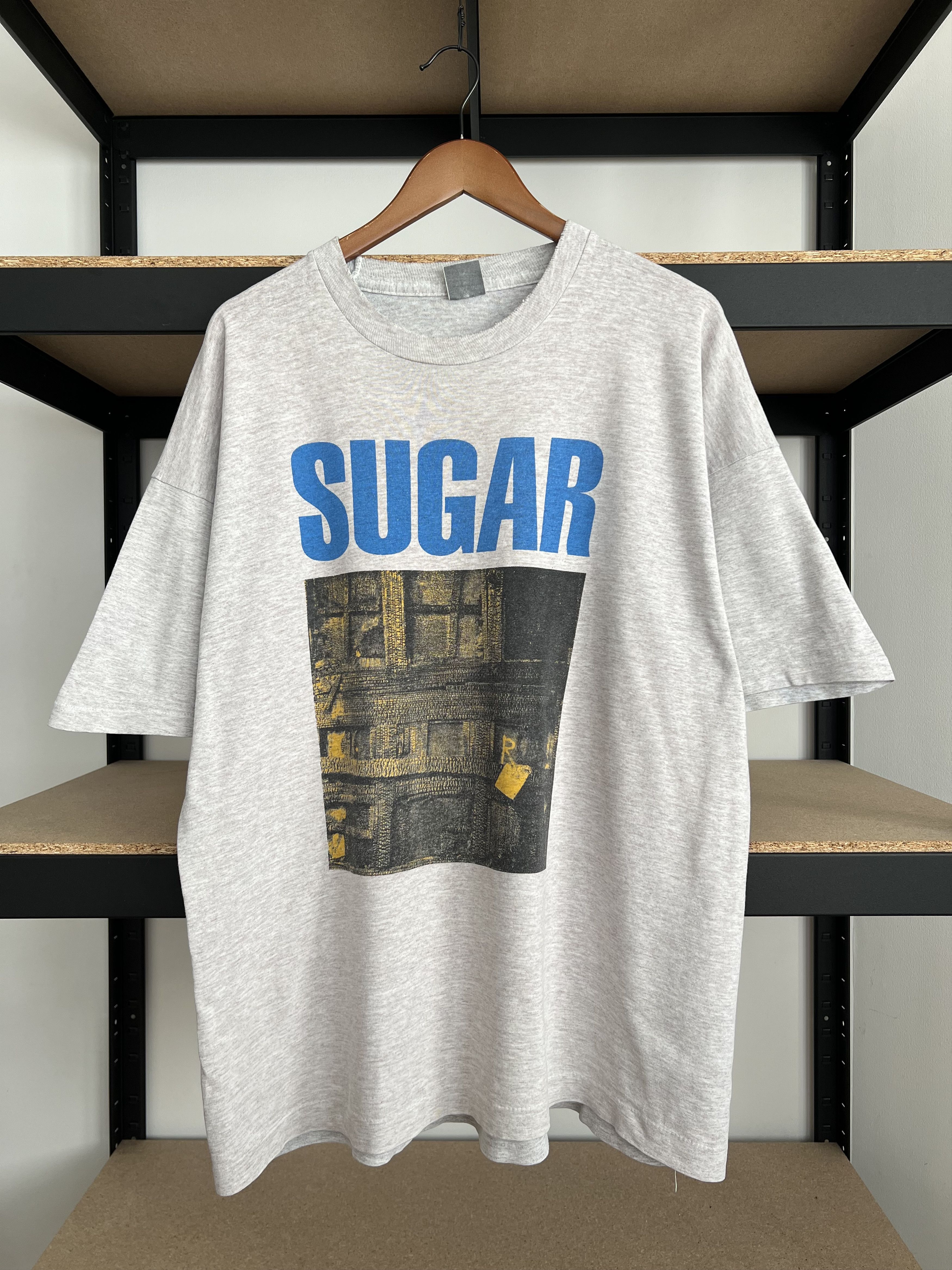 Band Tees Vintage 90s Sugar Rock Band Bob Mould Gray T-shirt Size US XL / EU 56 / 4 - 1 Thumbnail