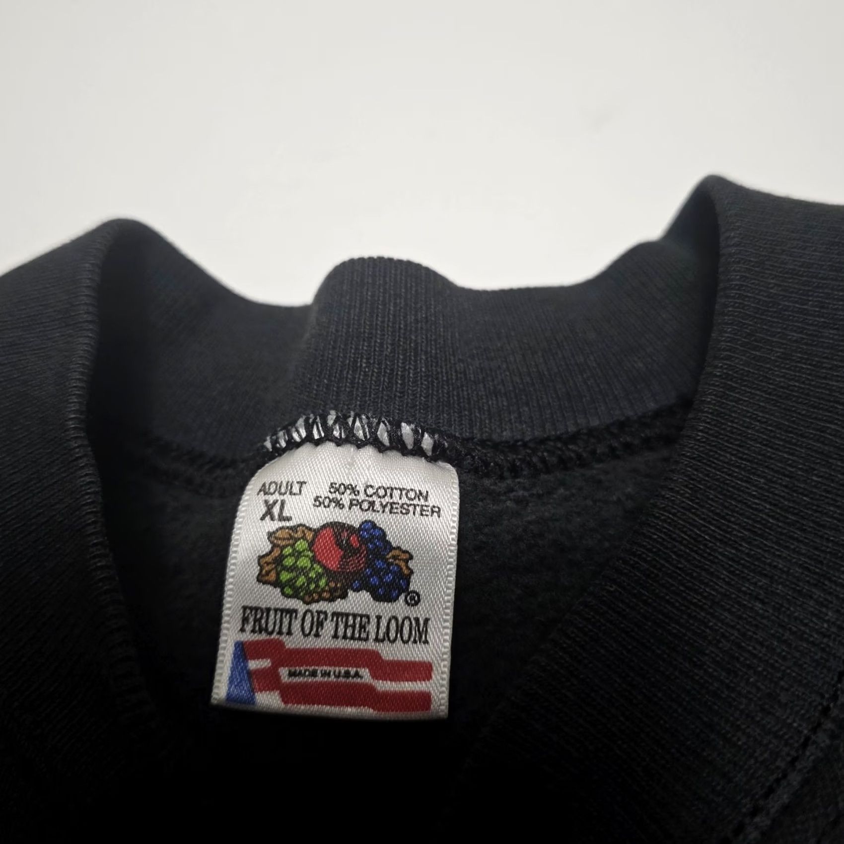 Fruit Of The Loom VINTAGE Flower Graphic Jim Benton Sweatshirt 1995 Adult XL Faded USA Sweatshirt Size US XL / EU 56 / 4 - 7 Thumbnail
