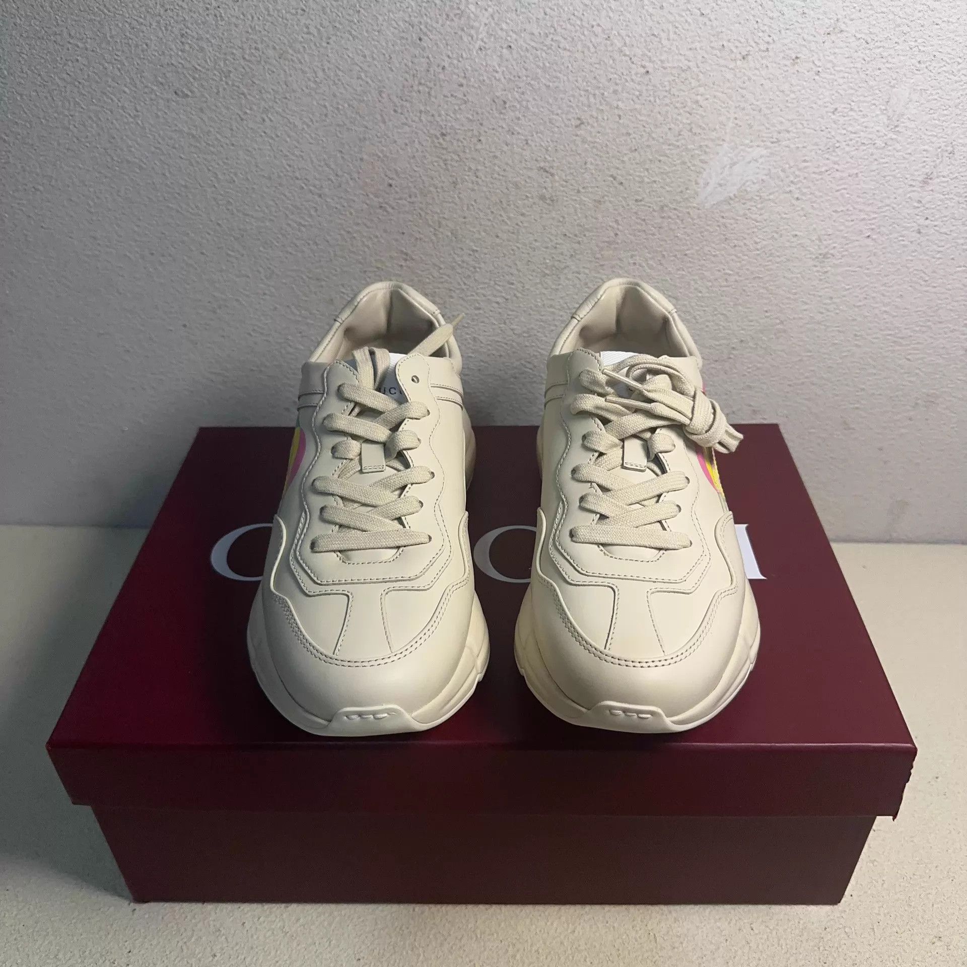 Gucci GUCCI Women's Off-White Leather Dad Sneaker Size US 6.5 / IT 36.5 - 2 Thumbnail