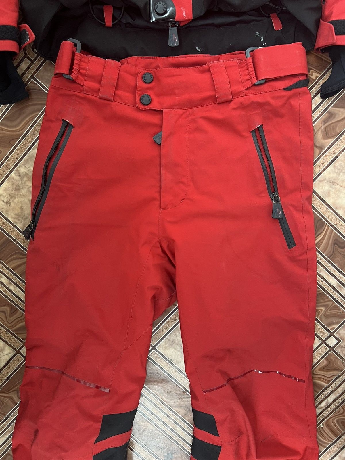Audi × Hublot × Moncler Moncler Grenoble Audi Hublot Ski Suit Jacket Pants Size US XXS / EU 40 - 16 Thumbnail