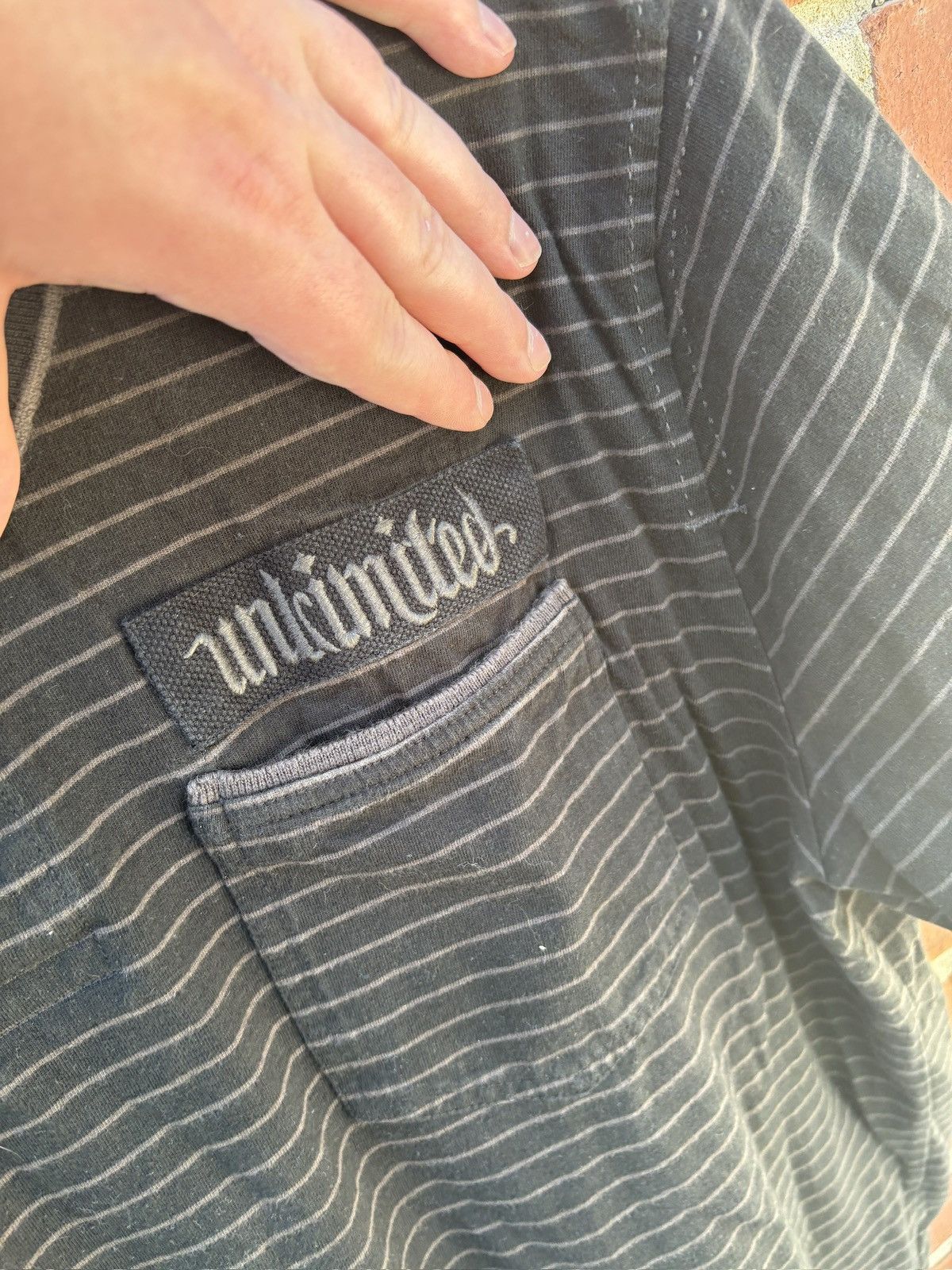 Ecko Unltd. Ecko Untld. Polo T-shirt Y2K Vintage Streetwear XL Black Size US XL / EU 56 / 4 - 2 Thumbnail