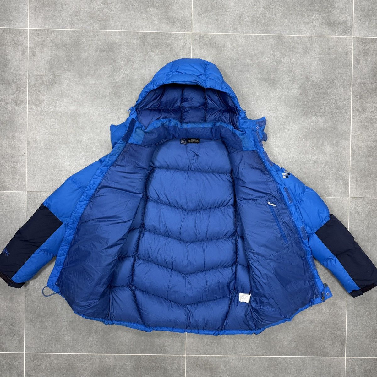 Montbell Montbell EX800 Blue Down Windstopper Jacket Men Size L Size US L / EU 52-54 / 3 - 16 Thumbnail
