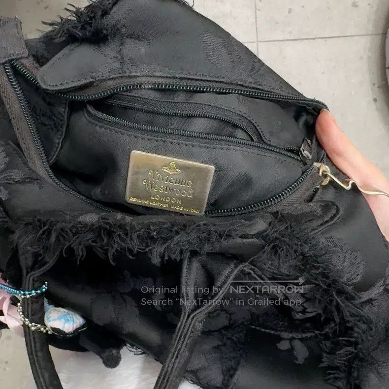 Vivienne Westwood Vivienne Westwood size os Vintage Rare Handbag Vintage Auth Size ONE SIZE - 3 Thumbnail