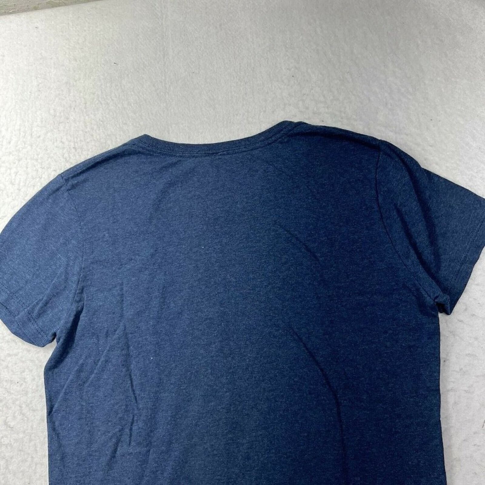 Disney Disney Aladdin Jasmine Medium Navy Blue Graphic T-Shirt Size M / US 6-8 / IT 42-44 - 12 Thumbnail