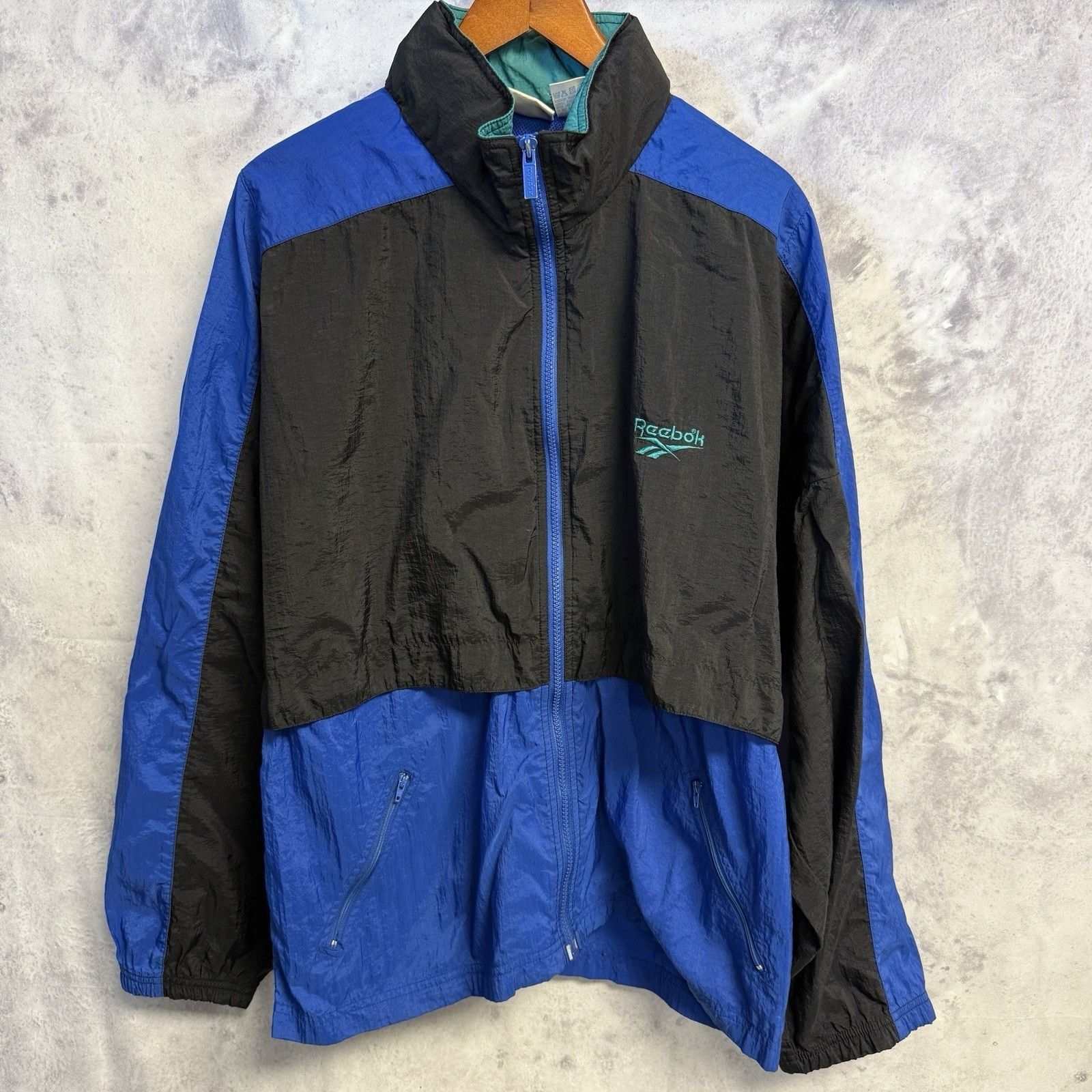 Reebok × Vintage Vintage Reebok Windbreaker Jacket Mens Large Blue Full Zip E Size US L / EU 52-54 / 3 - 1 Thumbnail