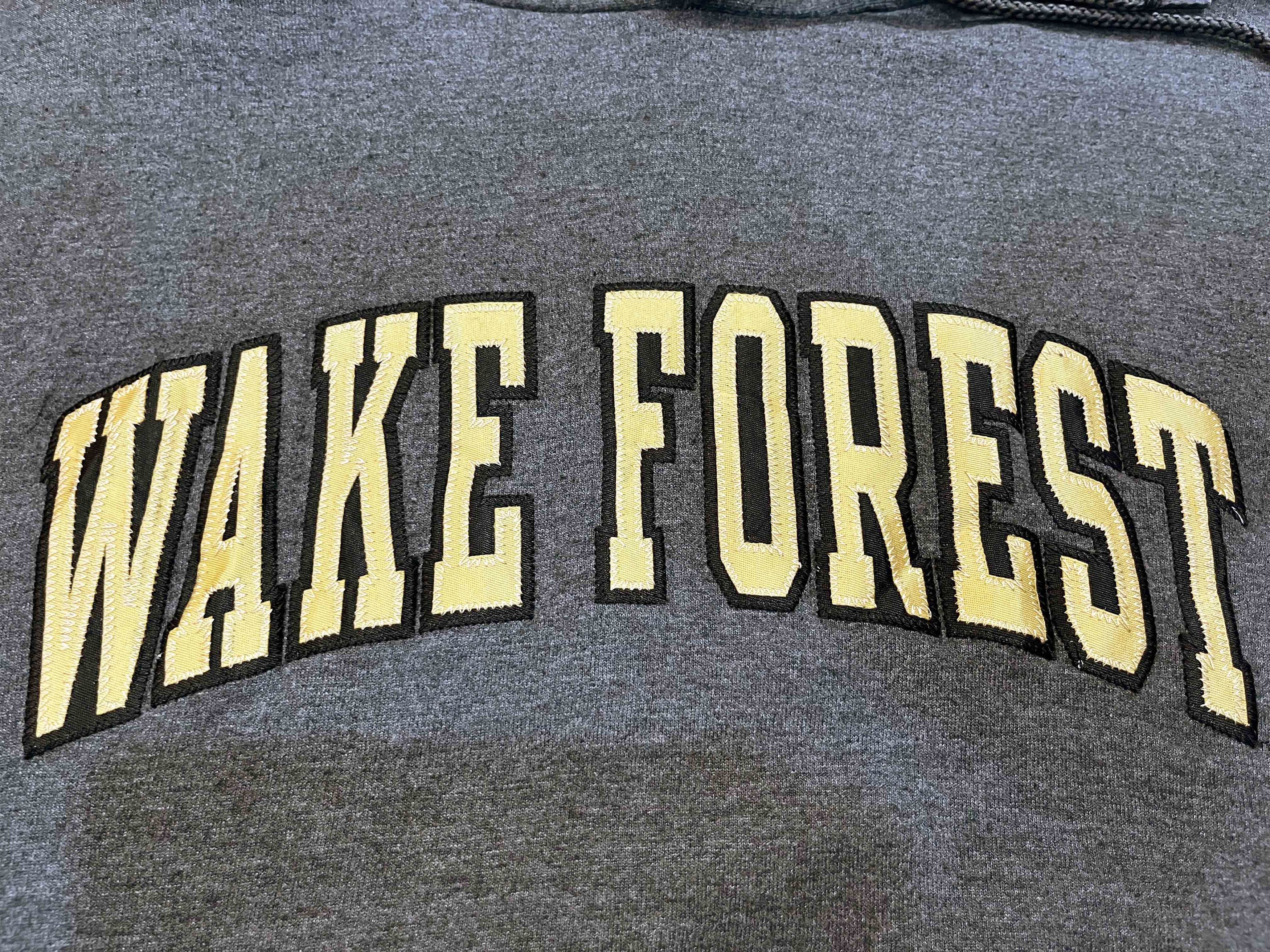 Champion × NCAA × Vintage Vintage Champion Wake Forest Demon Deacons Hoodie Sweatshirt Size US L / EU 52-54 / 3 - 2 Thumbnail