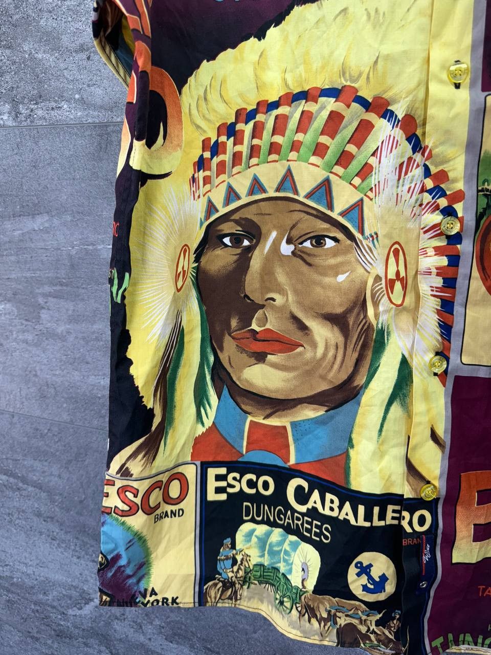 Vintage Willie Esco Shirt Men Yellow Brown Cowboys Indians AOP Size US M / EU 48-50 / 2 - 8 Thumbnail