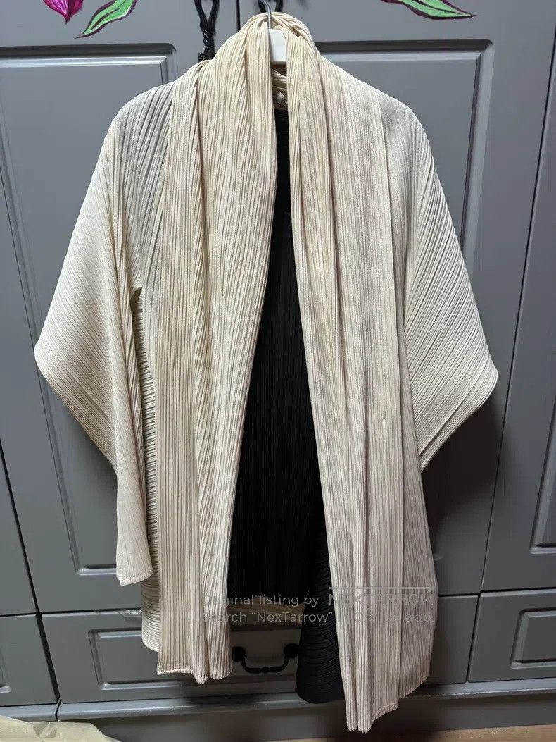 Issey Miyake Issey Miyake Off-white mid-length cardigan Size XXL / US 16-18 / IT 52-54 - 3 Thumbnail