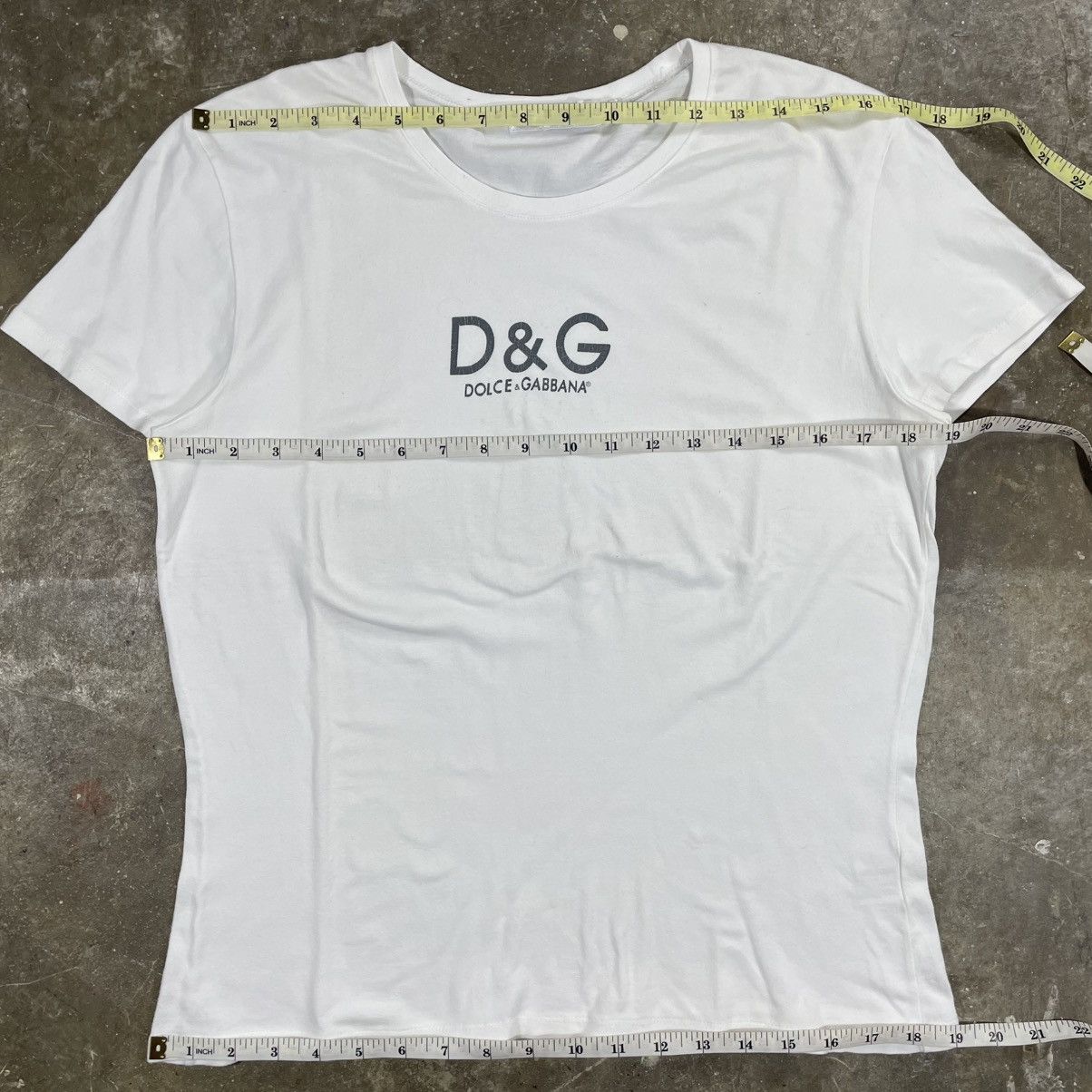 Dolce & Gabbana Dolce&Gabbana D&G Tshirt Size L / US 10 / IT 46 - 8 Thumbnail