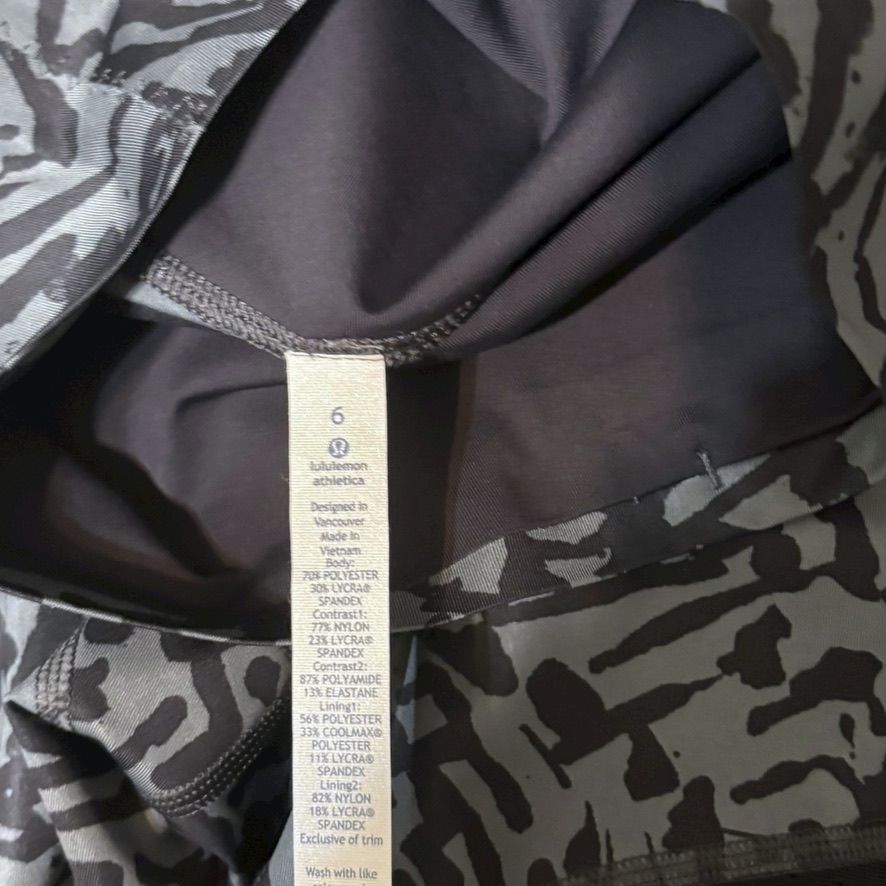 Lululemon Lululemon Hot To Street Tight 6 Brushed Animal Coal Black Gr Size 28" / US 6 / IT 42 - 6 Thumbnail