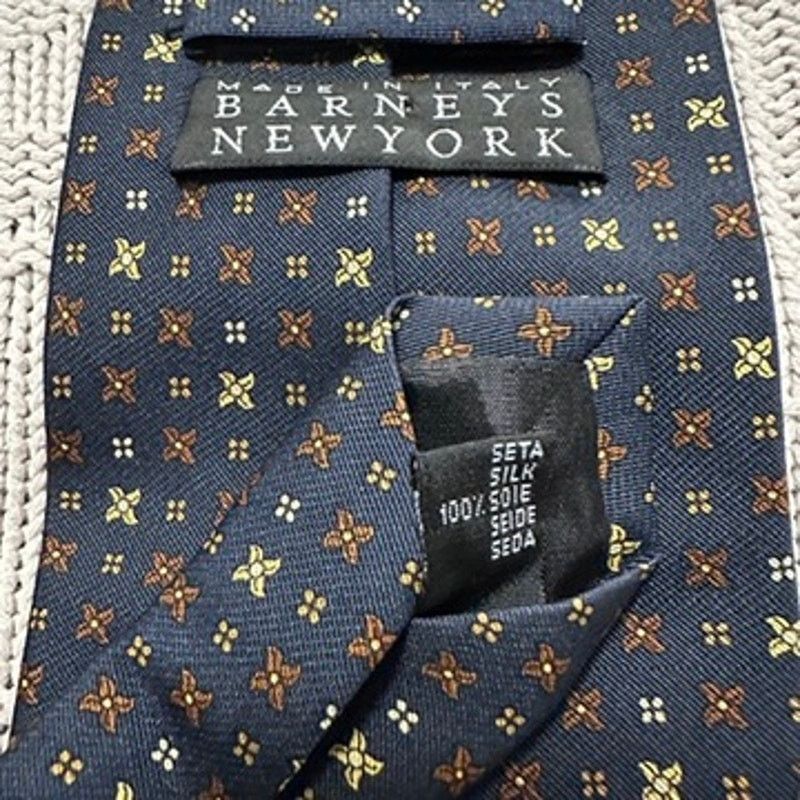 Barneys New York Barneys New York navy geometric silk tie Size ONE SIZE - 4 Thumbnail