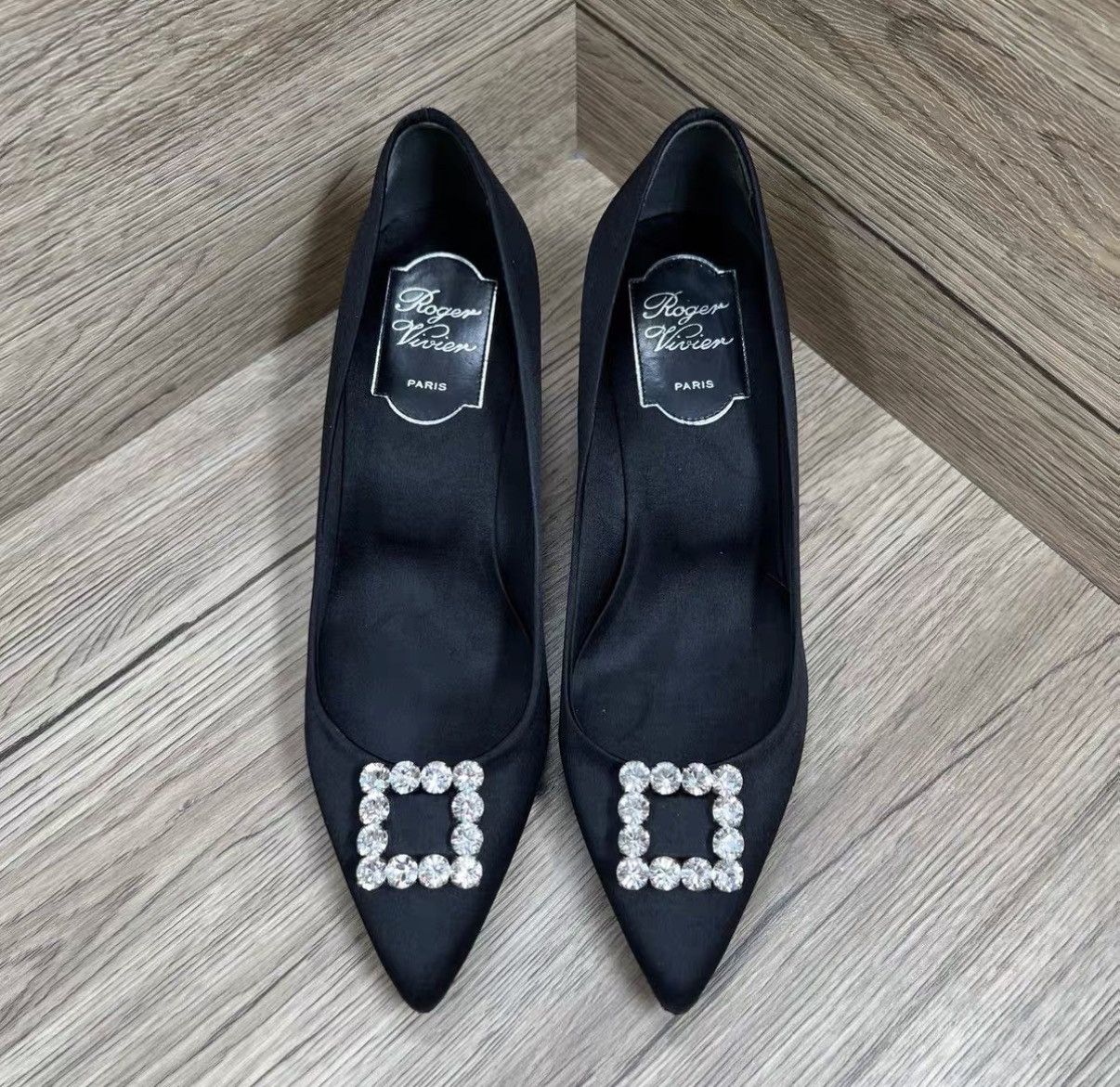 Roger Vivier Roger Vivier Black Satin Square Diamond High Heels J41 Size US 5 / IT 35 - 2 Thumbnail