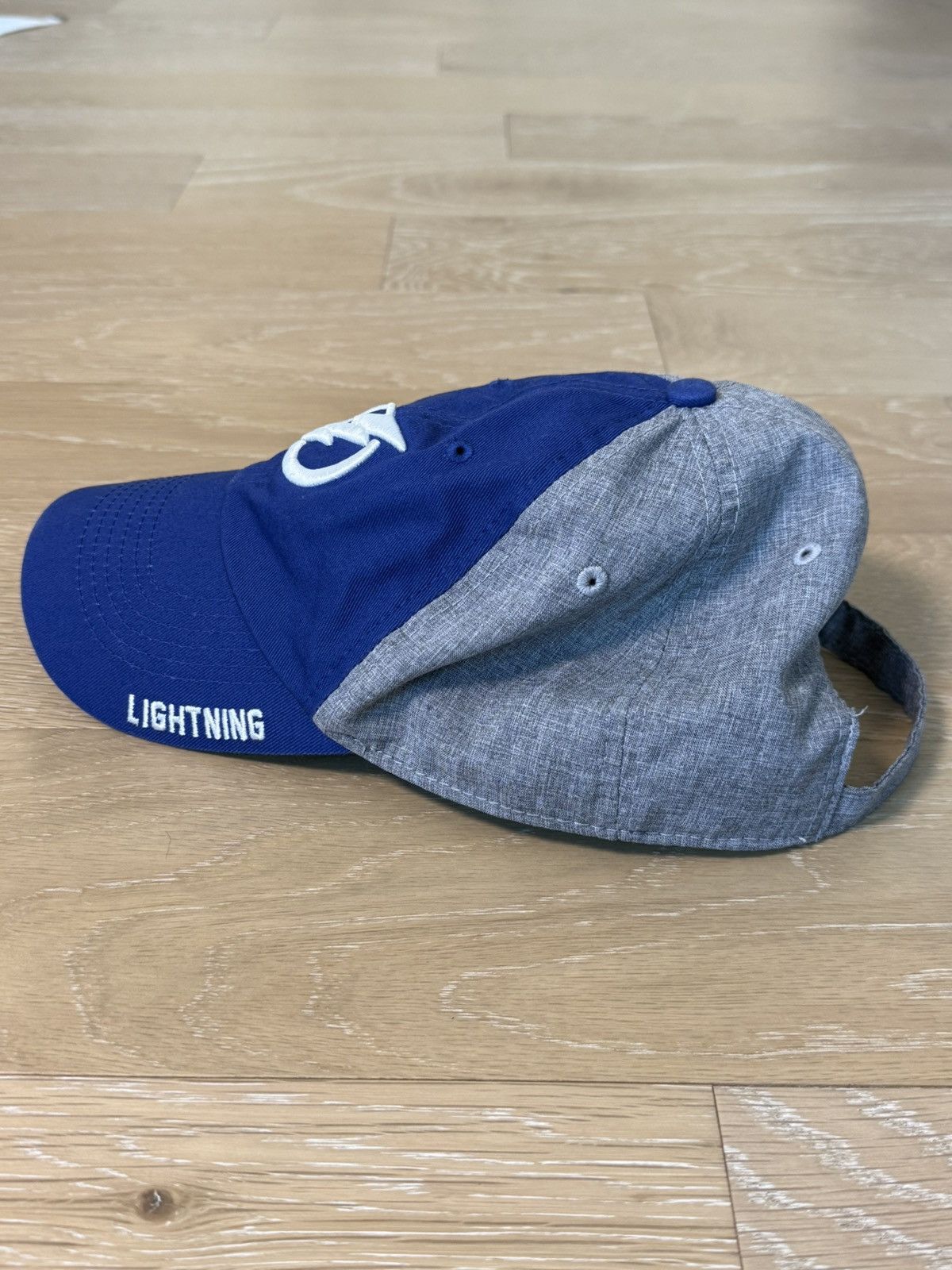 NHL Tampa Bay Lightning NHL Baseball Hat Size ONE SIZE - 7 Thumbnail