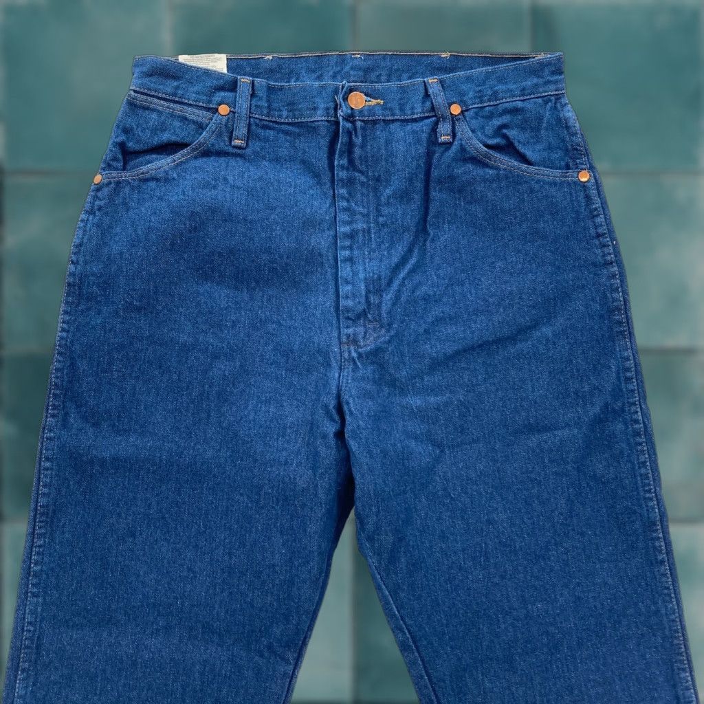 Wrangler Wrangler Cowboy Cut Jeans Women's 15x32 Slim Fit Dark Wash Blue Denim 14MWZ NWT Jeans Women Slim Dark Wash Blue Wrangler Cowboy Cut 14MWZ NWT Size 36" / US 14 / IT 50 - 1 Thumbnail