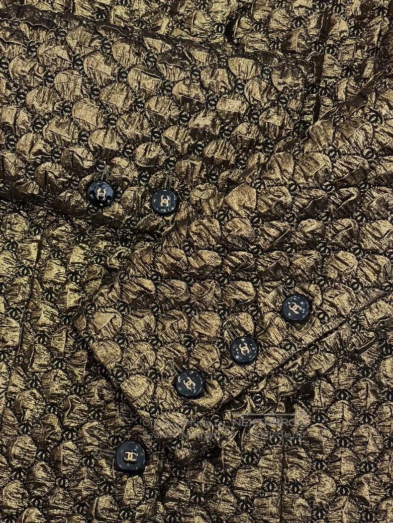 Chanel Chanel Golden coat Size XS / US 0-2 / IT 36-38 - 4 Thumbnail