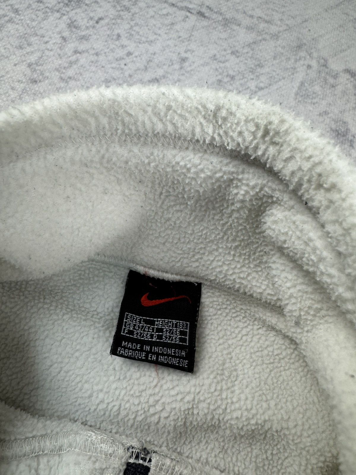 Nike × Vintage NIKE TEDDY FLEECE VINTAGE CENTER OVERSIZE BOXY SWEATSHIRT Size US L / EU 52-54 / 3 - 8 Thumbnail