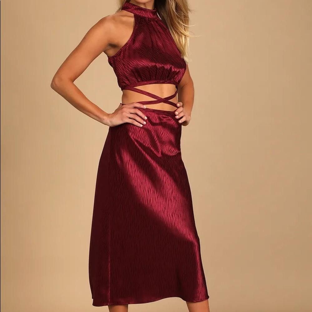Lulus Lulu's Red Satin Cutout Midi Dress Size S / US 4 / IT 40 - 1 Thumbnail
