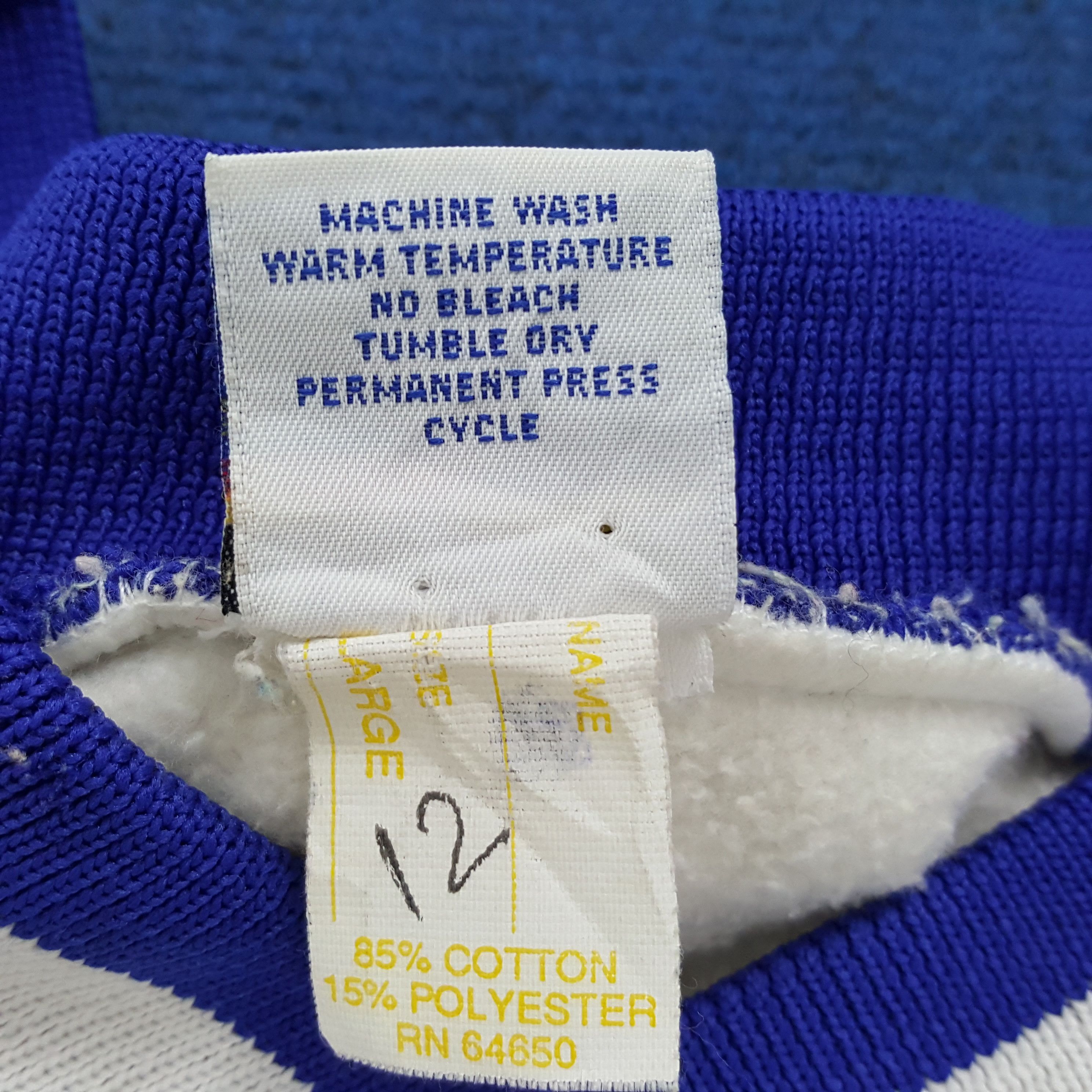 Vintage Vintage UCA CHEERLEADERS Center Design Sweatshirt Size US L / EU 52-54 / 3 - 10 Thumbnail