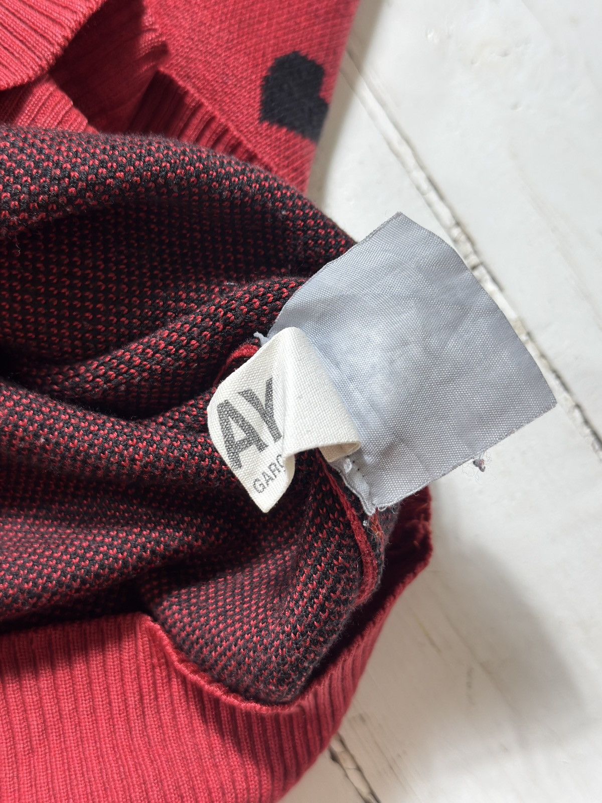 Comme des Garcons VINTAGE COMME DES GARCONS HEART SWEATER Size M / US 6-8 / IT 42-44 - 6 Thumbnail