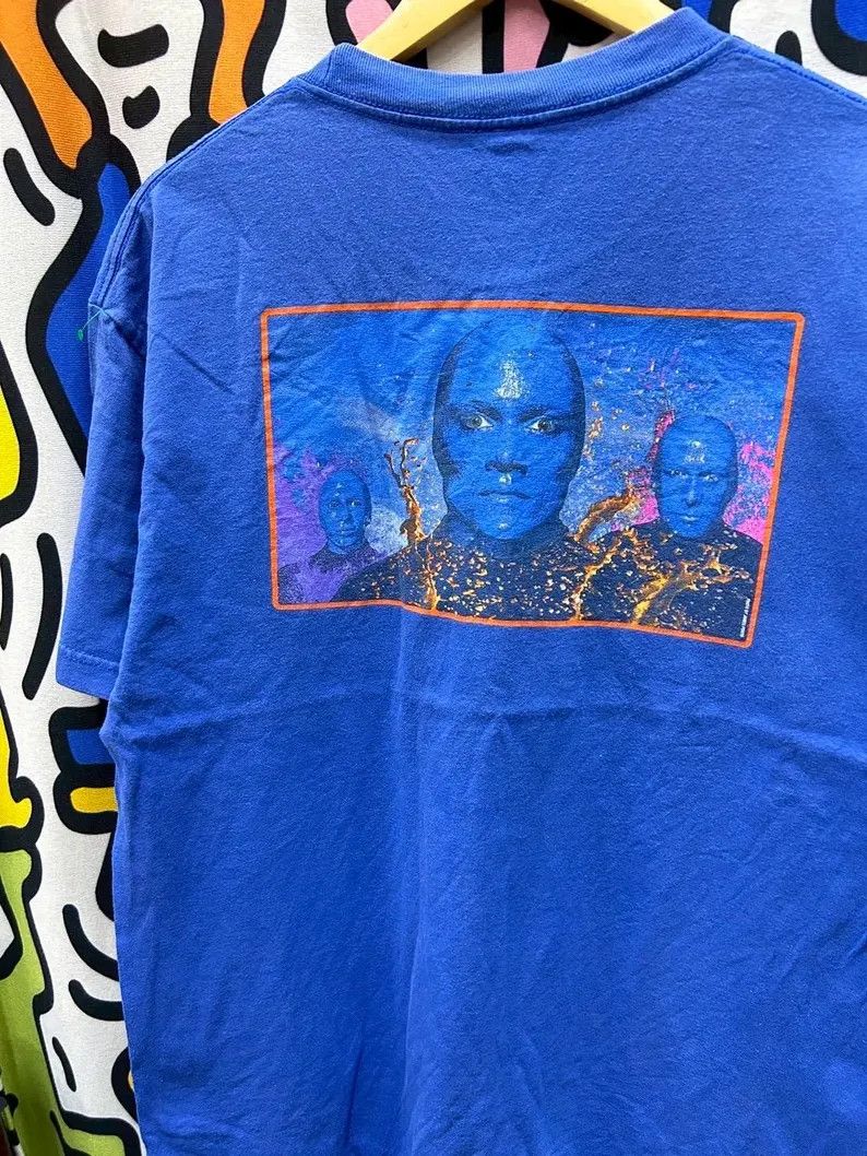 Vintage Vintage 2000s Blue Man Group Band tshirt size L Size US L / EU 52-54 / 3 - 1 Thumbnail