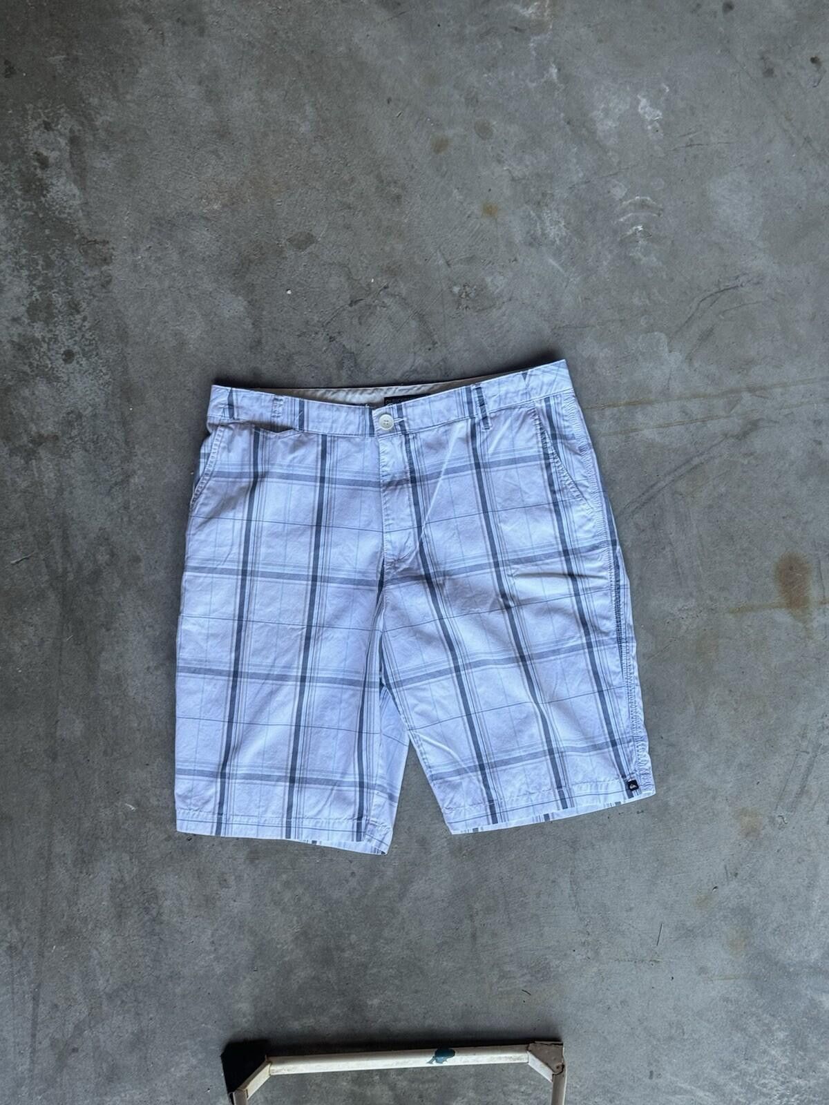 Quiksilver Vintage Y2K Quiksilver Plaid Shorts Mens 34 Surf Baggy Size US 34 / EU 50 - 1 Thumbnail