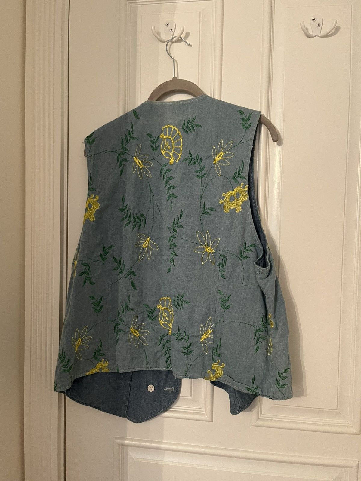 Engineered Garments Engineered Garments Floral Embroidered Vest Size US M / EU 48-50 / 2 - 2 Thumbnail