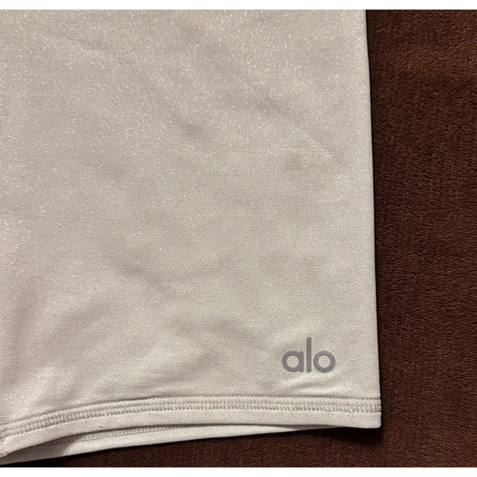 Alo Yoga Alo Yoga Airlift Energy Short 5" Biege Size S Size 25" / US 0 / IT 36 - 5 Thumbnail